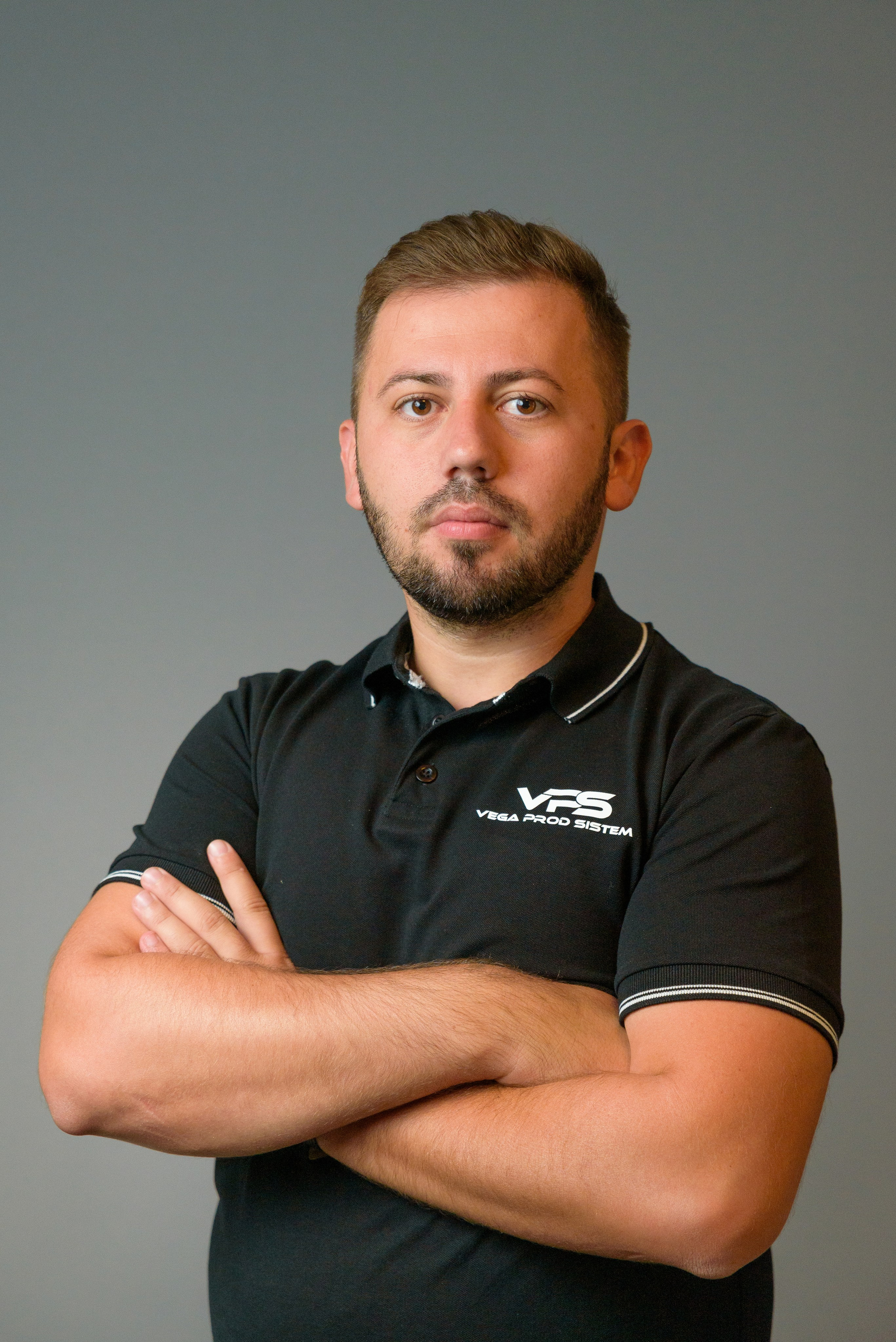 Fotografii business. Wedding photographer from Bucharest Eugen Elisei