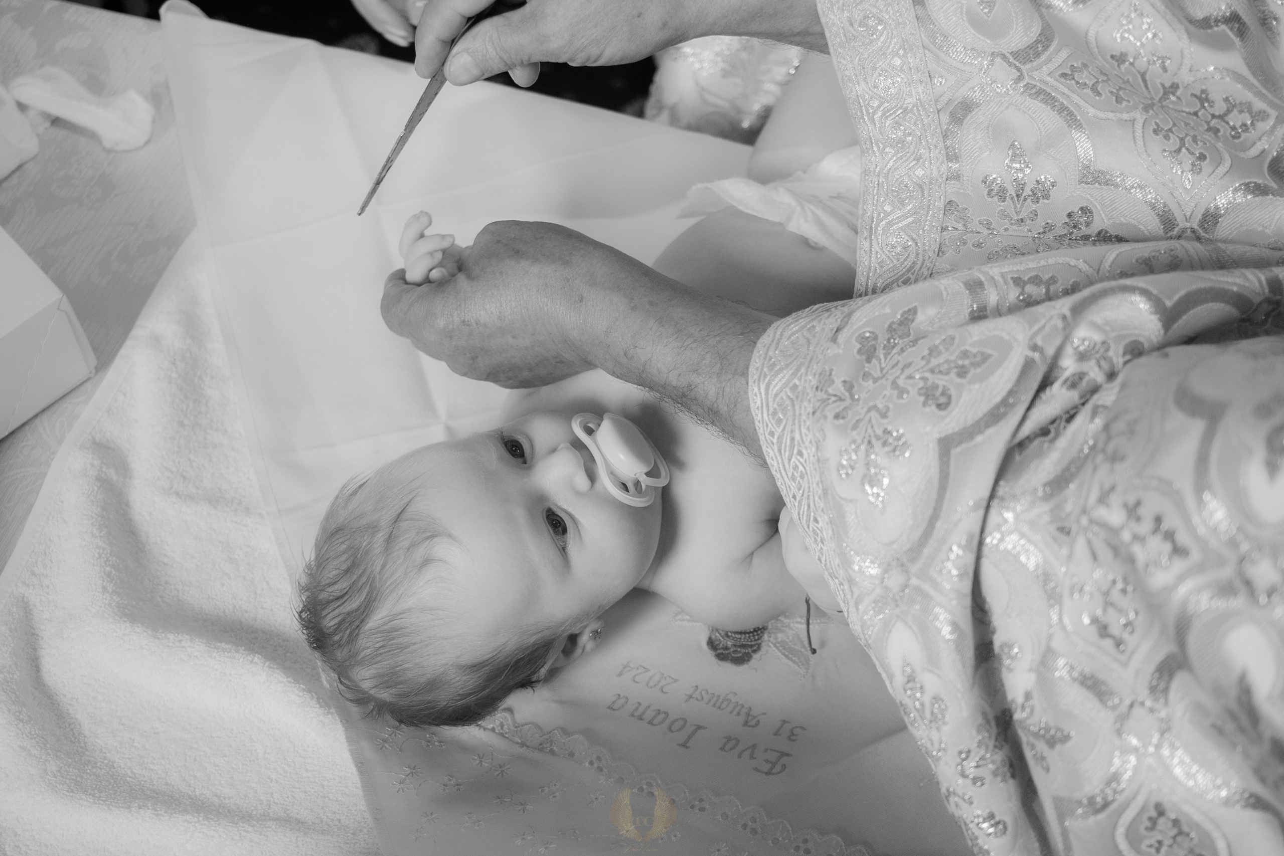 Eva Ioana. Fotograf si videograf — evenimente si studio