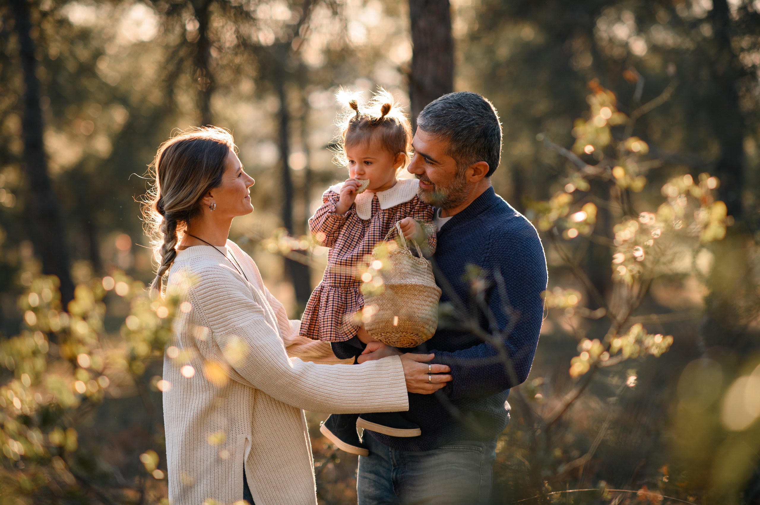 Forest Family. Семейная, детская, портретная и предметная фотосъемка в Салониках