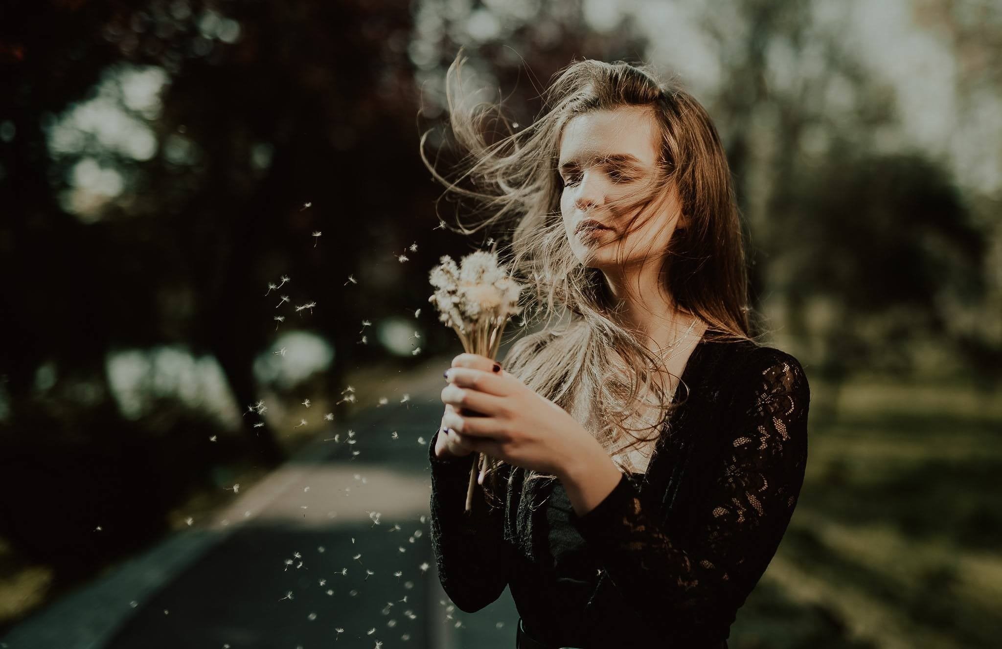 Wedding and portrait photographer in Suceava Ovidiu Lesan