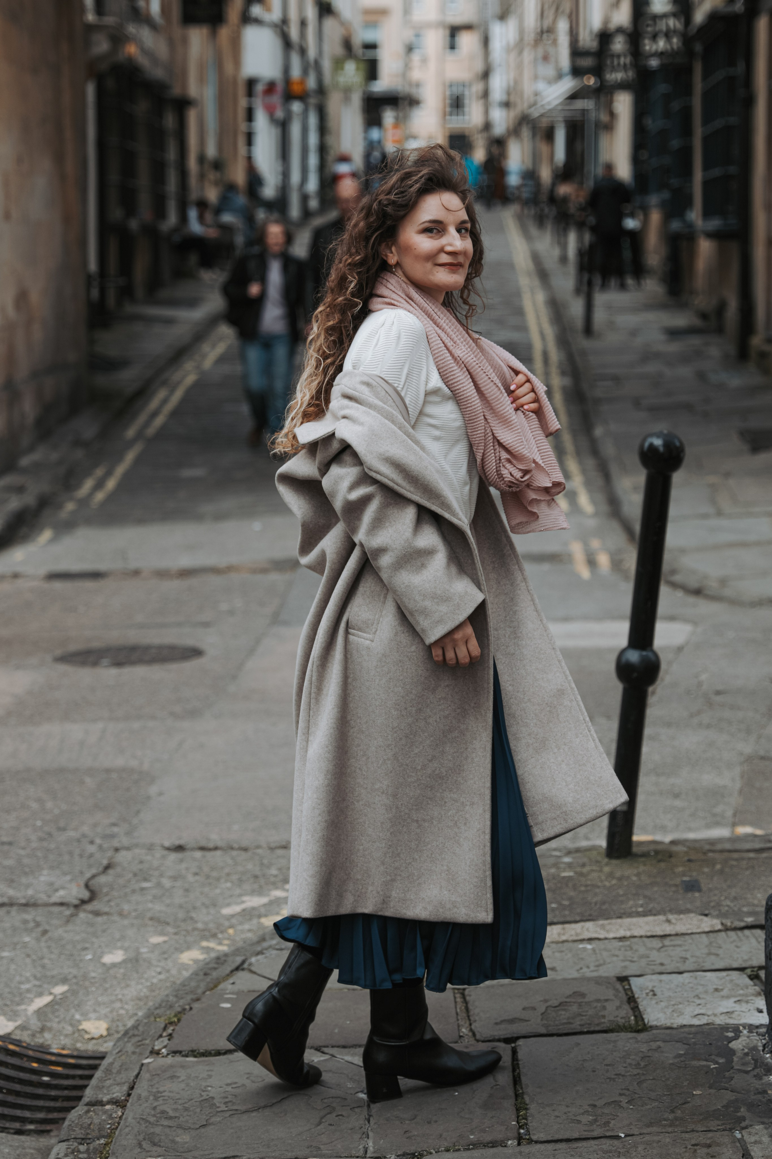 Olesea photoshoot in Bath. Lifestyle & Documentary Photography in Bristol, Bath & London — def0cused