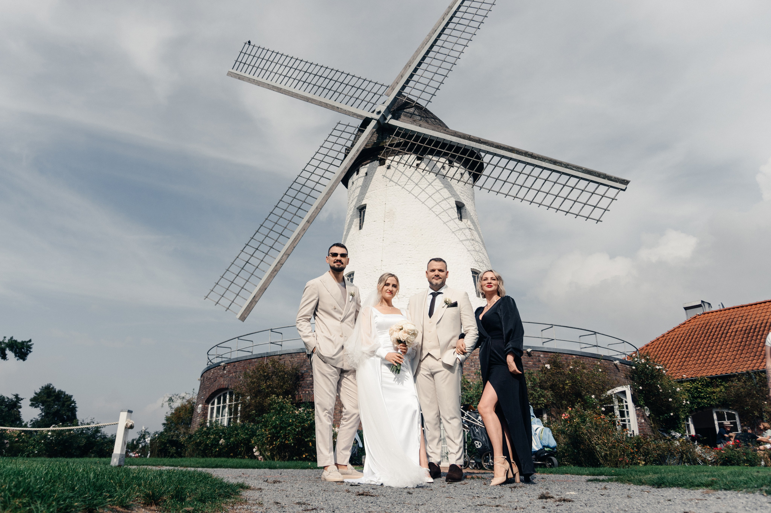 D & M im Restaurant Elfrather Mühle. Hochzeitsfotograf für Moers, Niederrhein, Düsseldorf, NRW und Deutschland