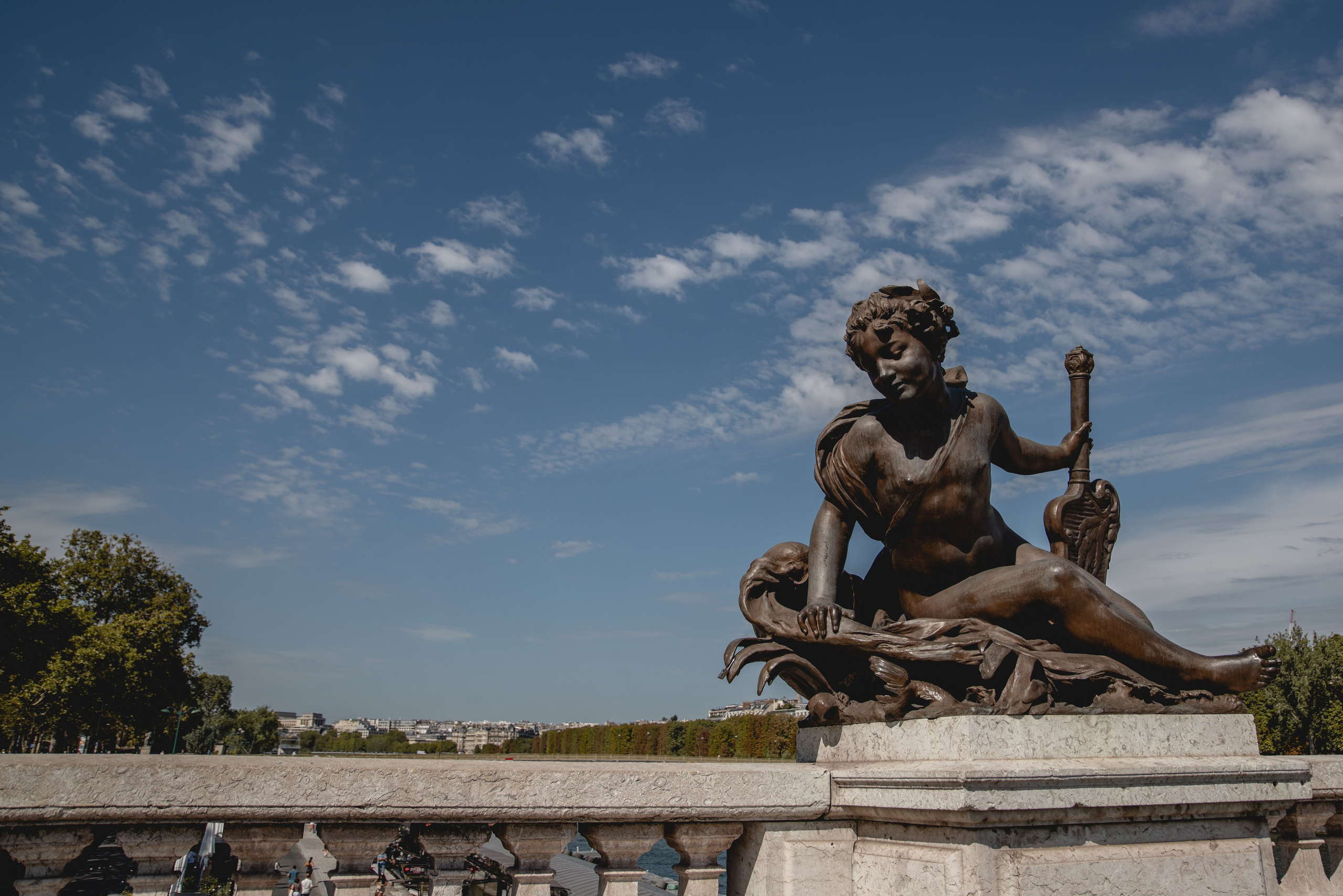 Paris. Photographe sur Cote d’Azur. Portraits de familles, couples, enfants, événements