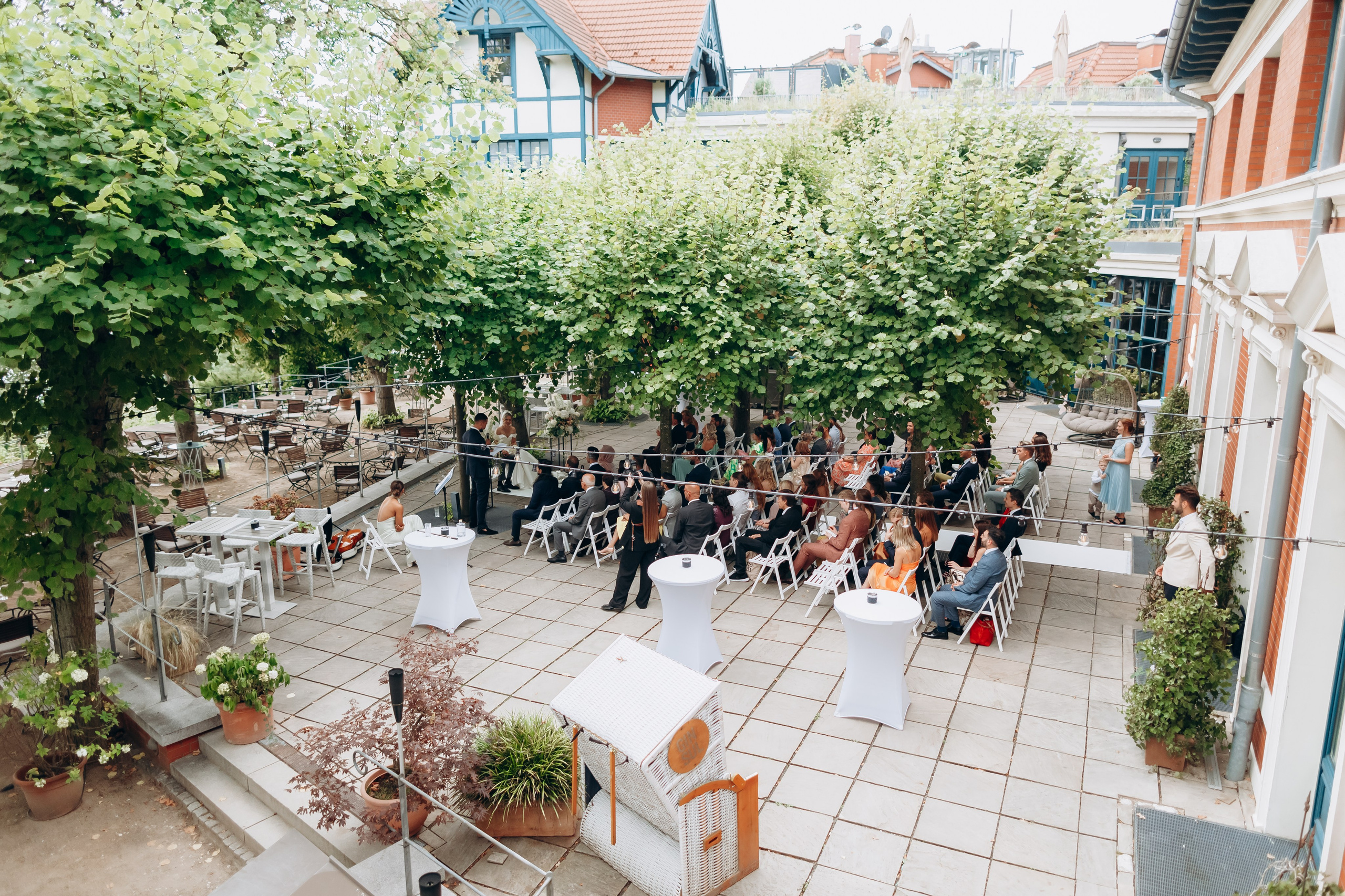 Nader & Sarah. Wedding and Family Photograph