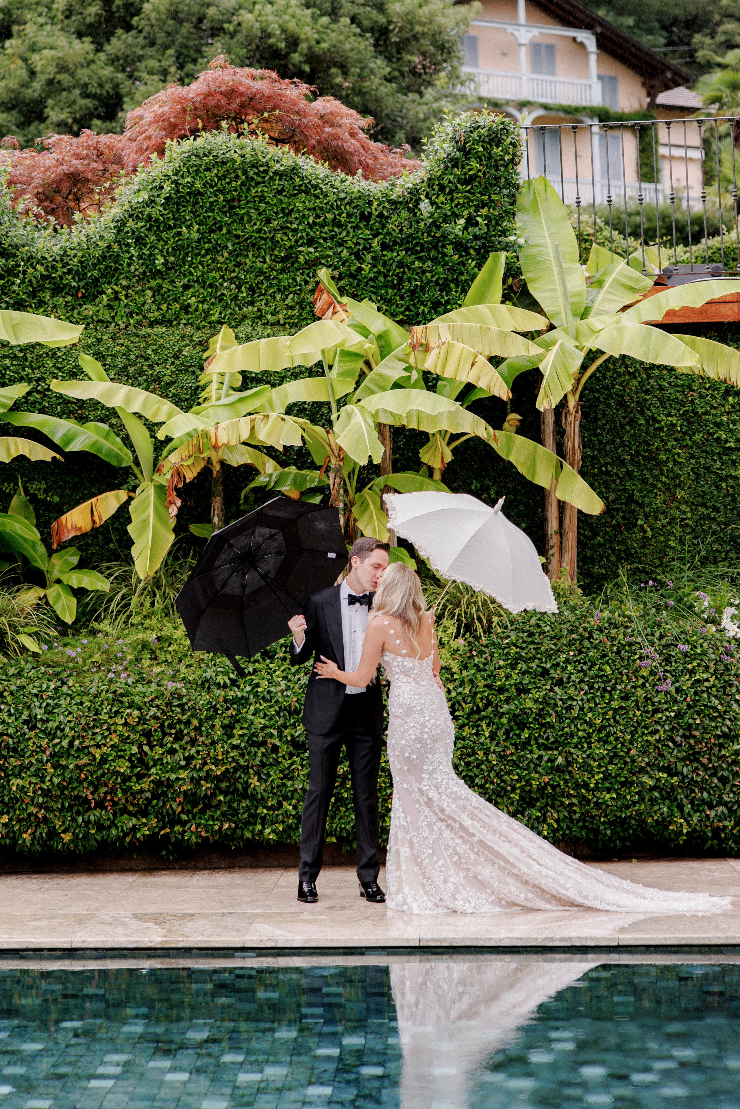 A Timeless & Chic Wedding at Villa Balbianello and Grand Hotel Tremezzo, Lake Como. Wedding and Family Photographer Switzerland and Italy. Valeria Diaz
