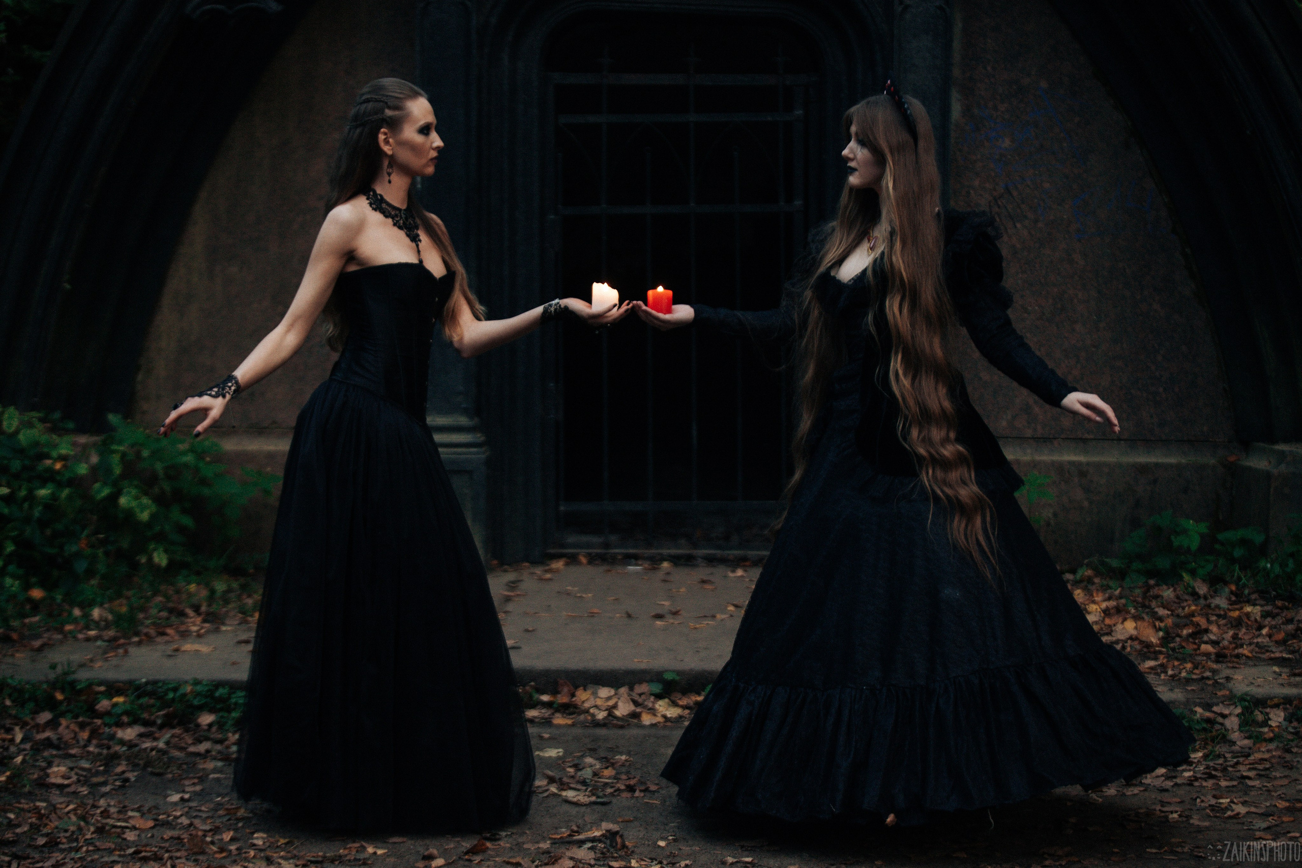 The Dark Autumn. Main