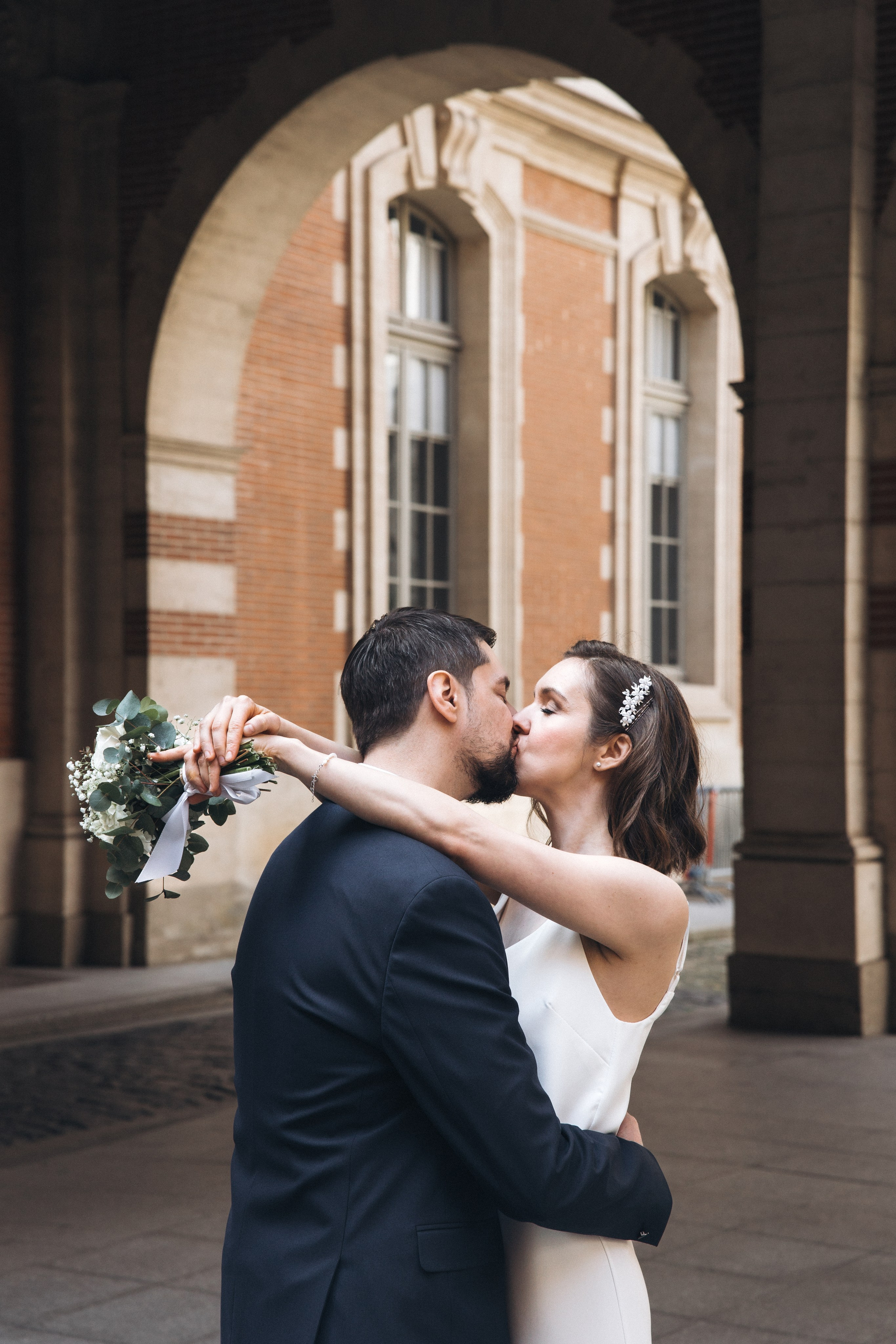 Elopement in Toulouse: A Romantic Getaway in heart of France. Евгения Смирнова — фотограф в Тулузе и юго-западной Франции