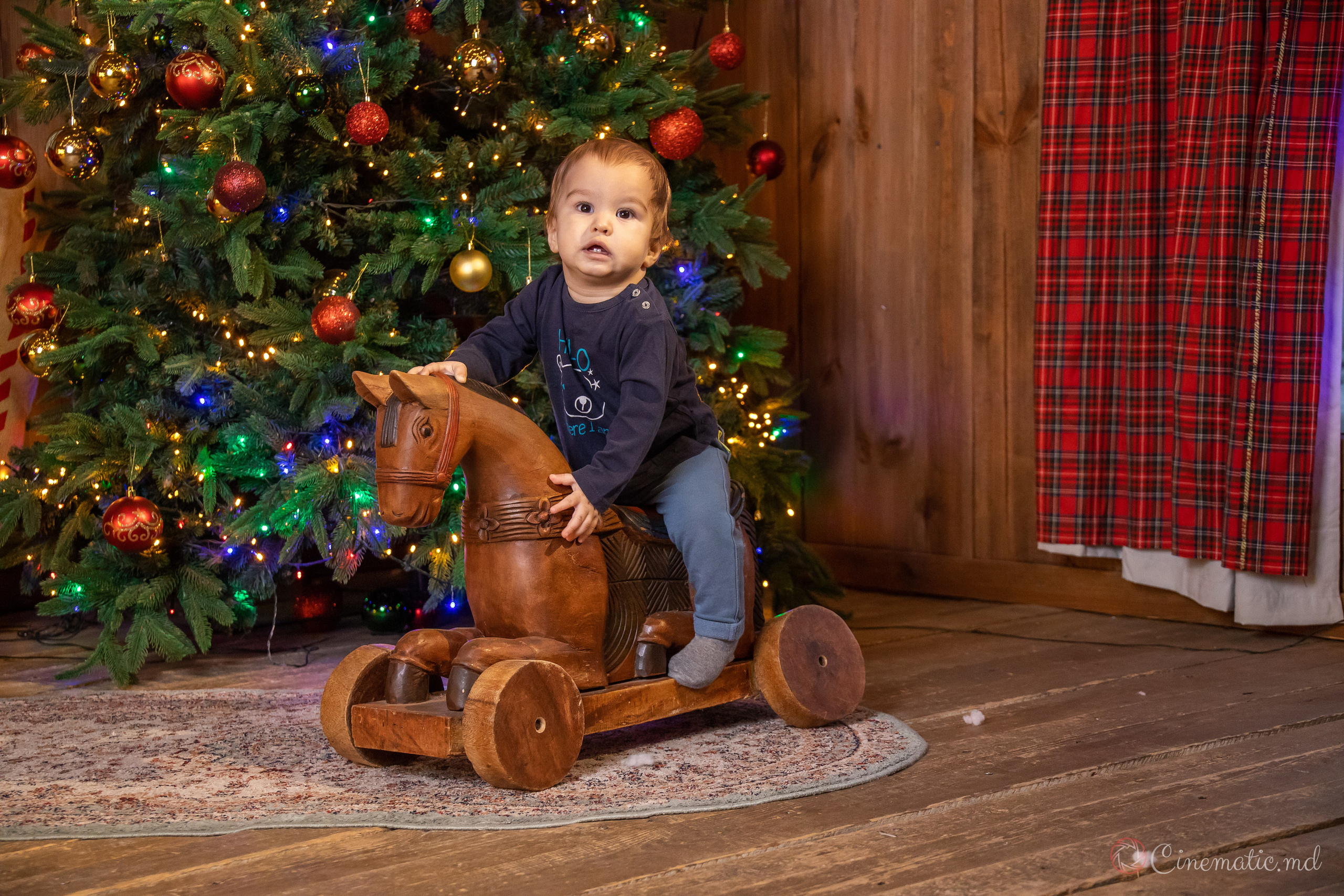 Sedinta foto de Revelion. ✔️ Servicii foto si video in Chisinau Moldova - Cinematic.md