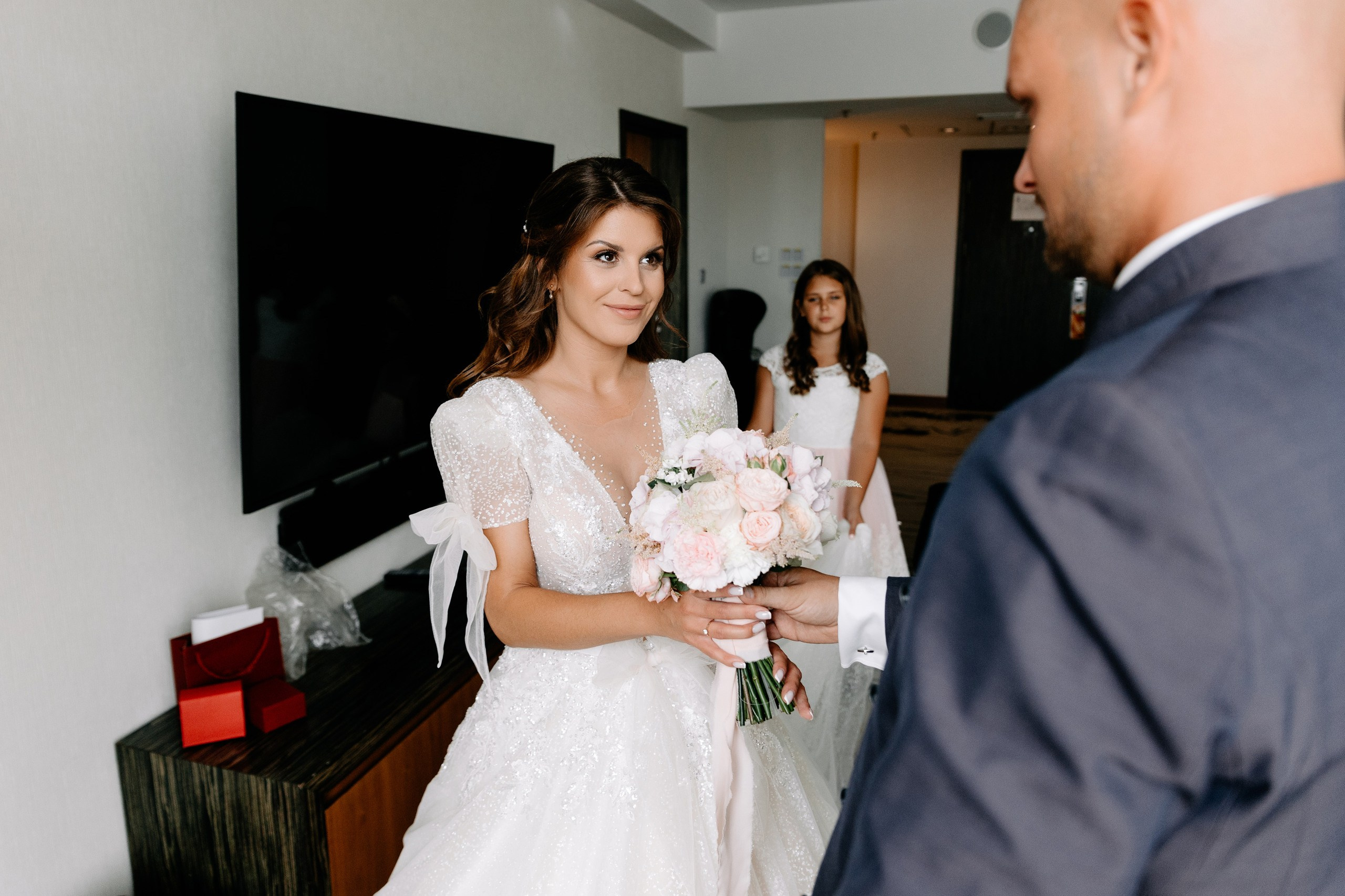 Krzysztof ♡ Weronika. Fotograf Ślubny Warszawa - Sesje Biznesowe Rodzinne Eventy