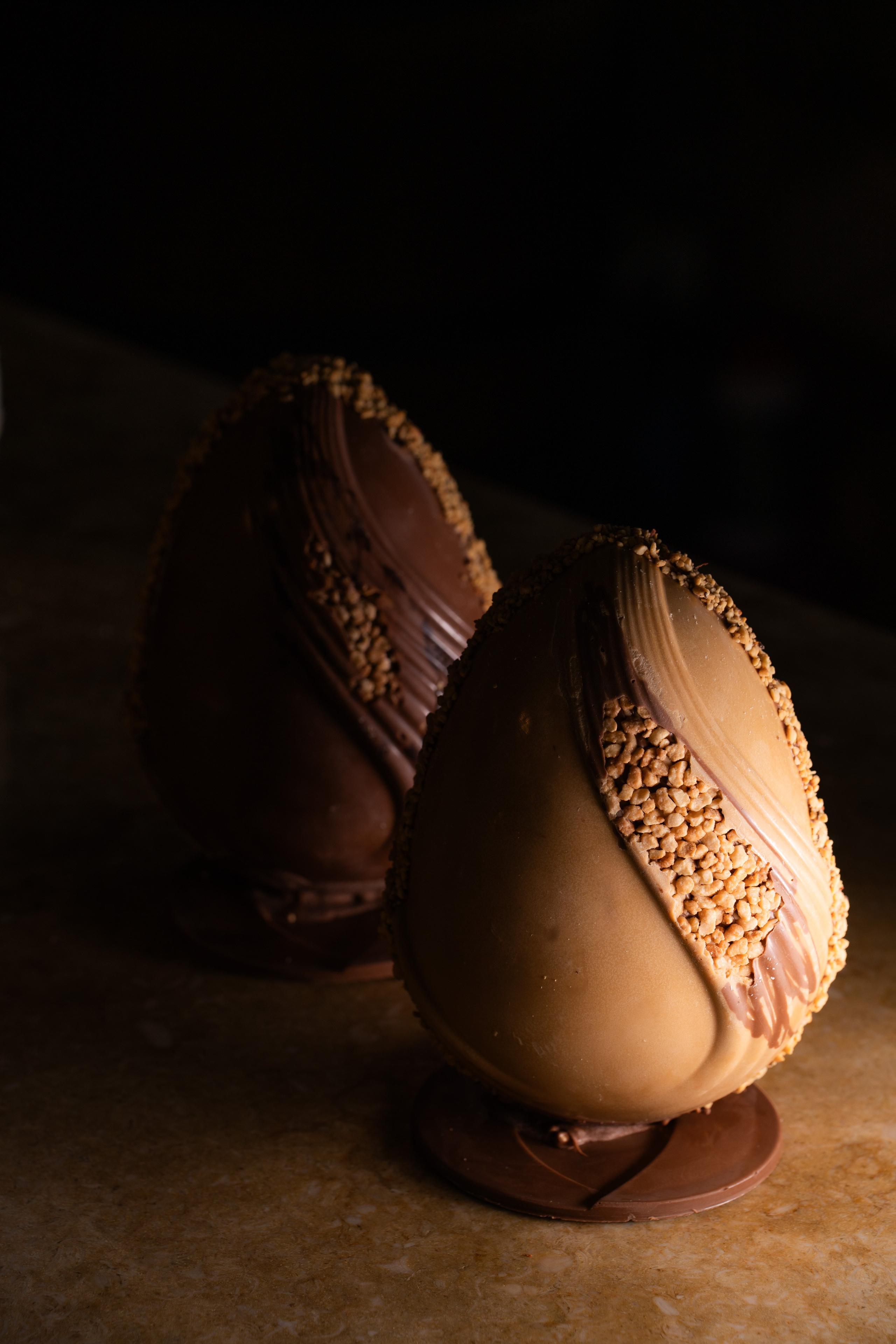 ΣΟΚΟΛΑΤΕΝΙΑ ΑΥΓΑ. Χαλβάς Ελευθερίου