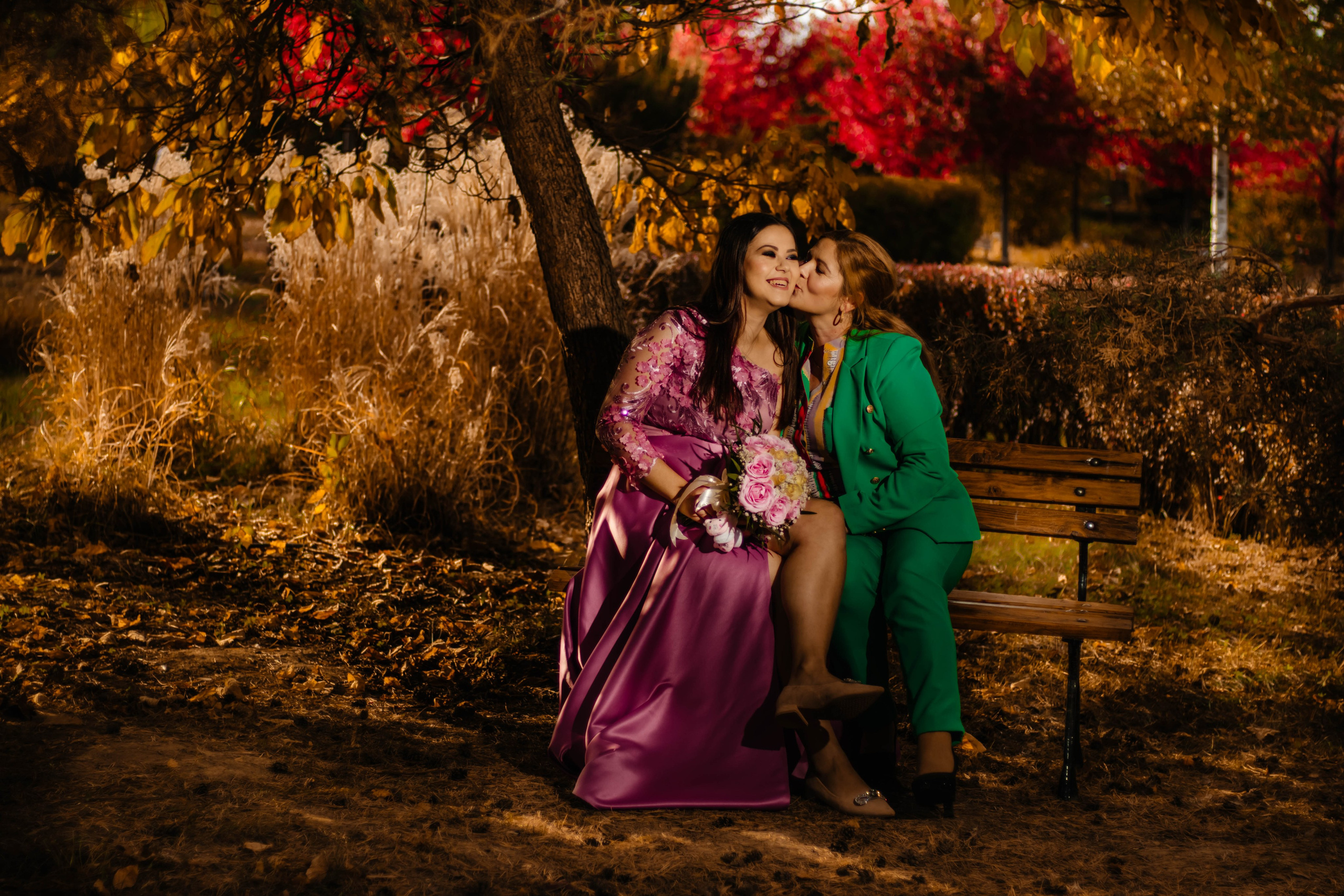 Nicoleta & Florin. Fotograf si videograf — evenimente si studio