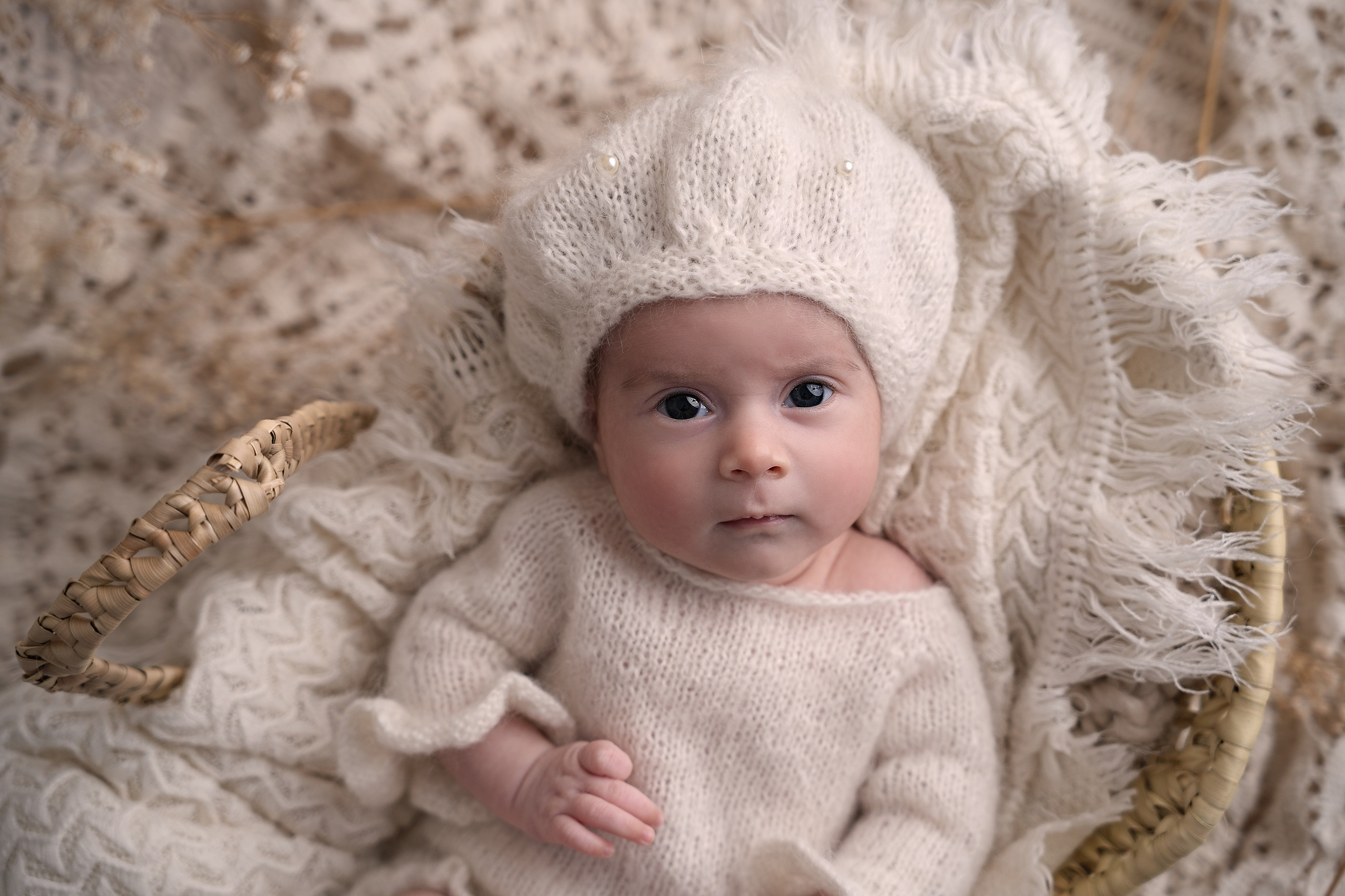 Newborn. Fotograf maternitate, nou-născuți și familie în Cluj-Napoca | Roxana Rusu