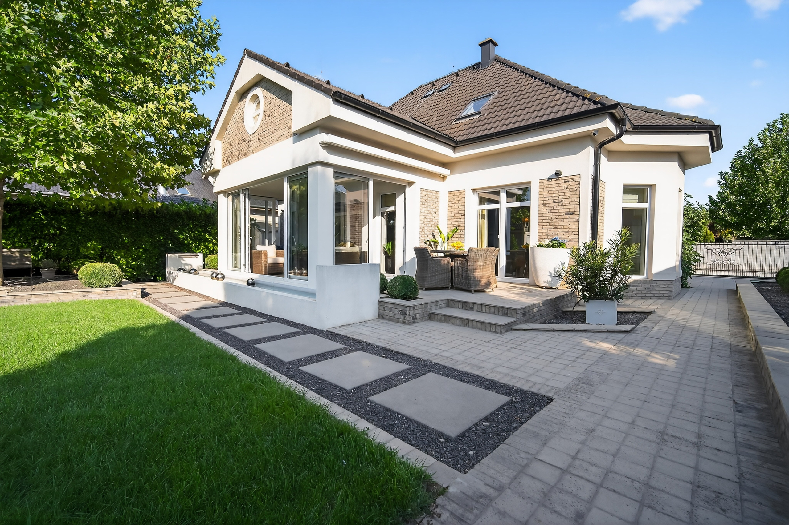 Jazdecká 18. Photographer and videographer in Norway and Slovakia Andrea Zemko