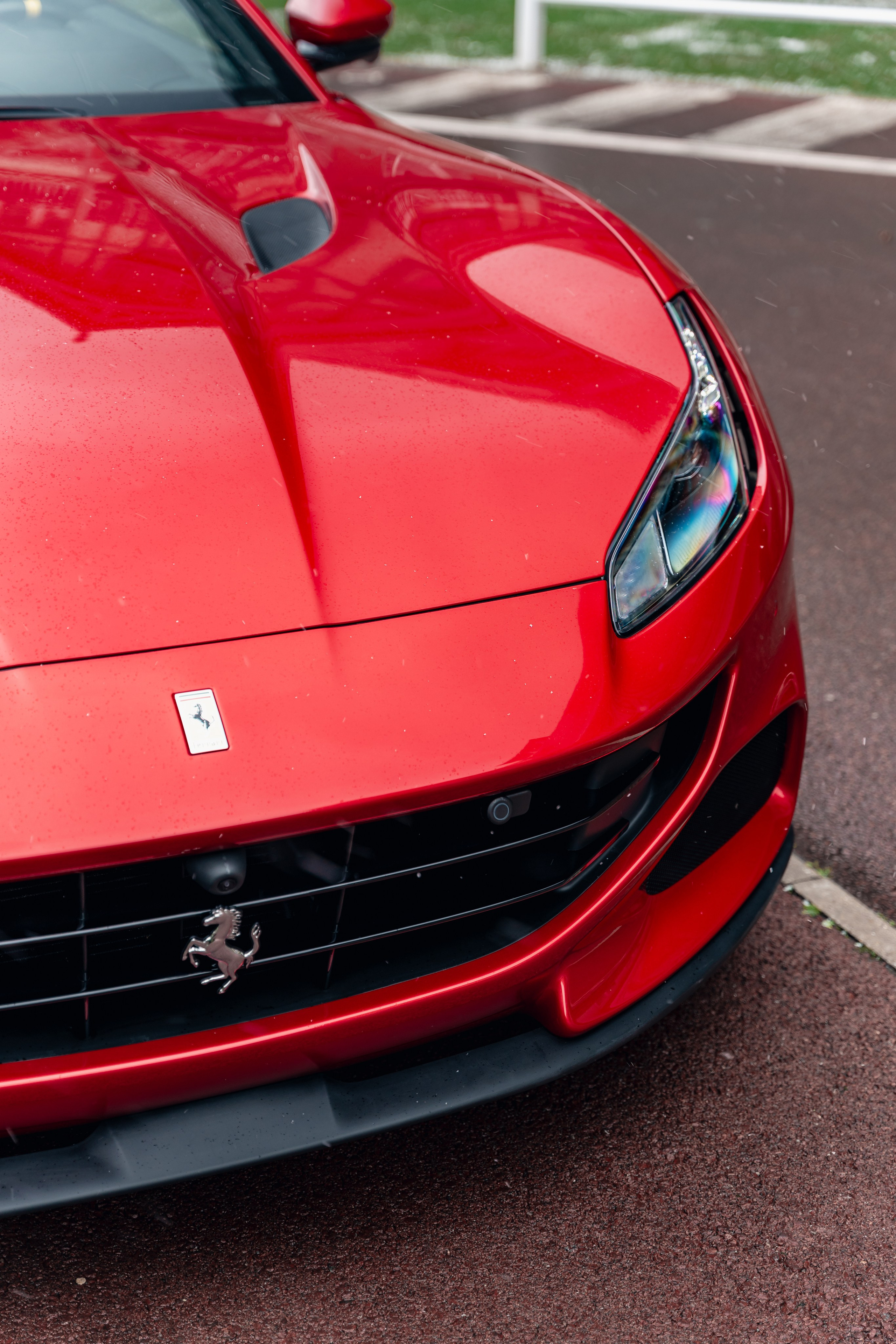 Ferrari Portofino M. Photographe de voitures à Paris — Vitalii Motruk