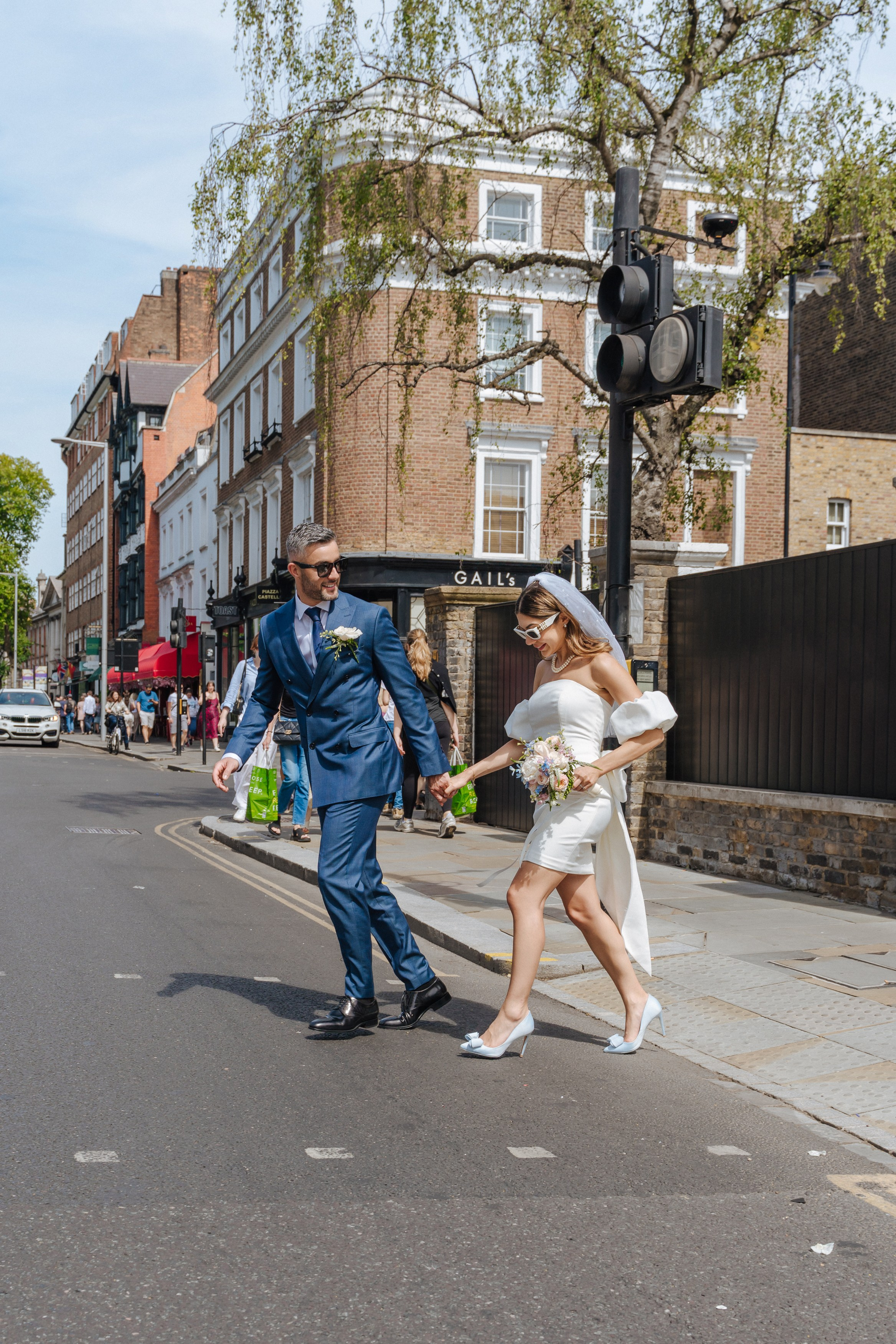 Civil ceremony at Chelsea Old Town Hall,  Wedding in Chelsea, Wedding in London,  wedding photographer in Chelsea, wedding photographer in London