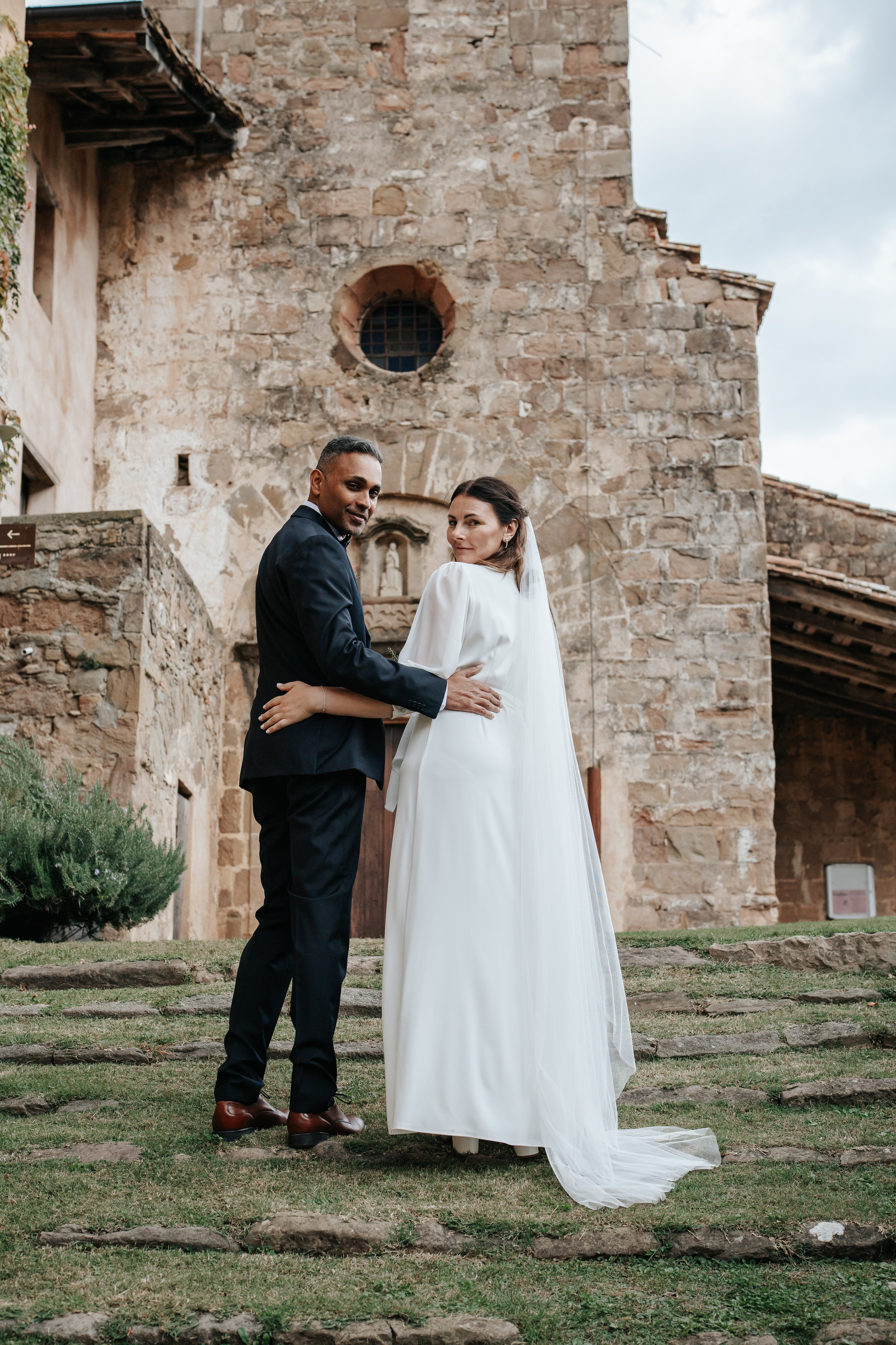 Aurelia+Anand, 02.11.2025, Olot. Fotógrafa de bodas en Cataluña