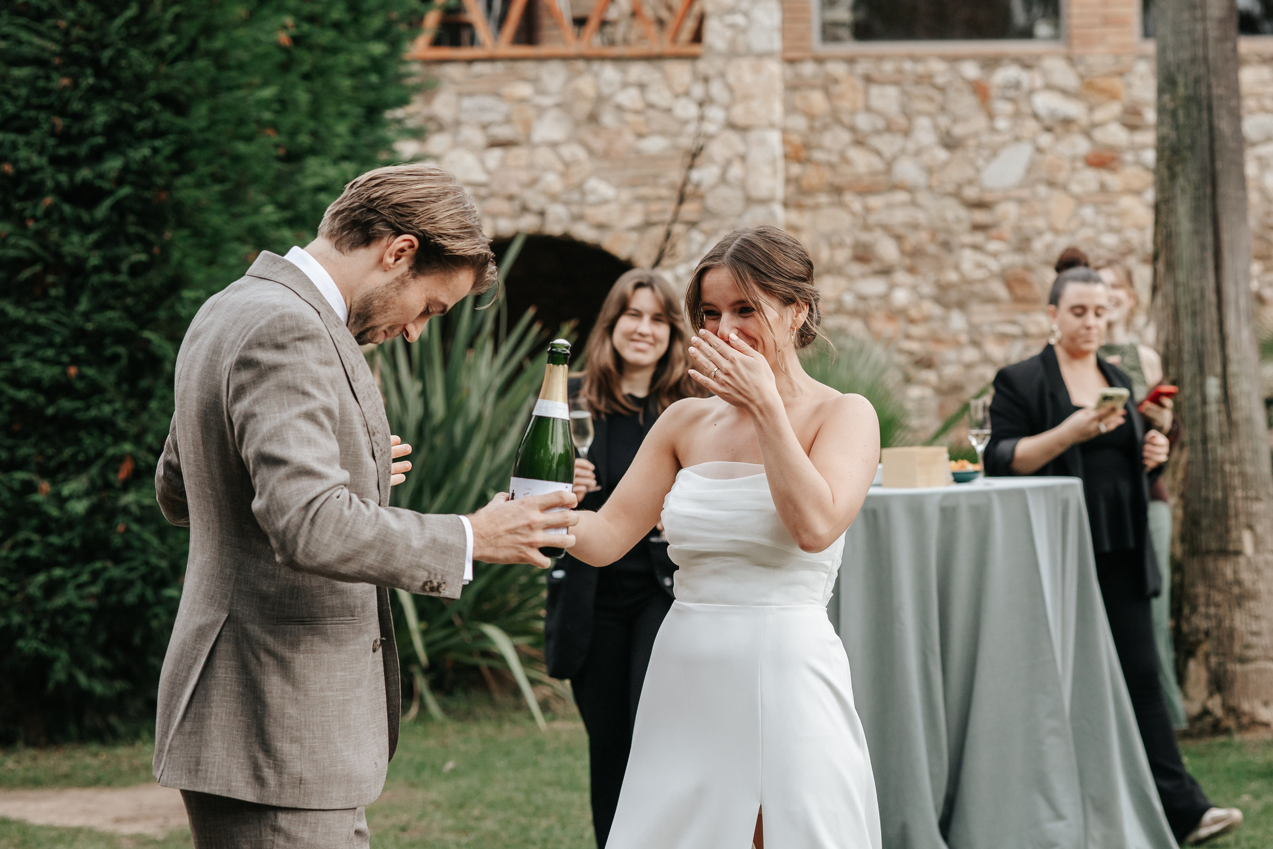 Mirthe+Julius, 08.11.2025, Finca Mas Battle. Fotógrafa de bodas en Cataluña