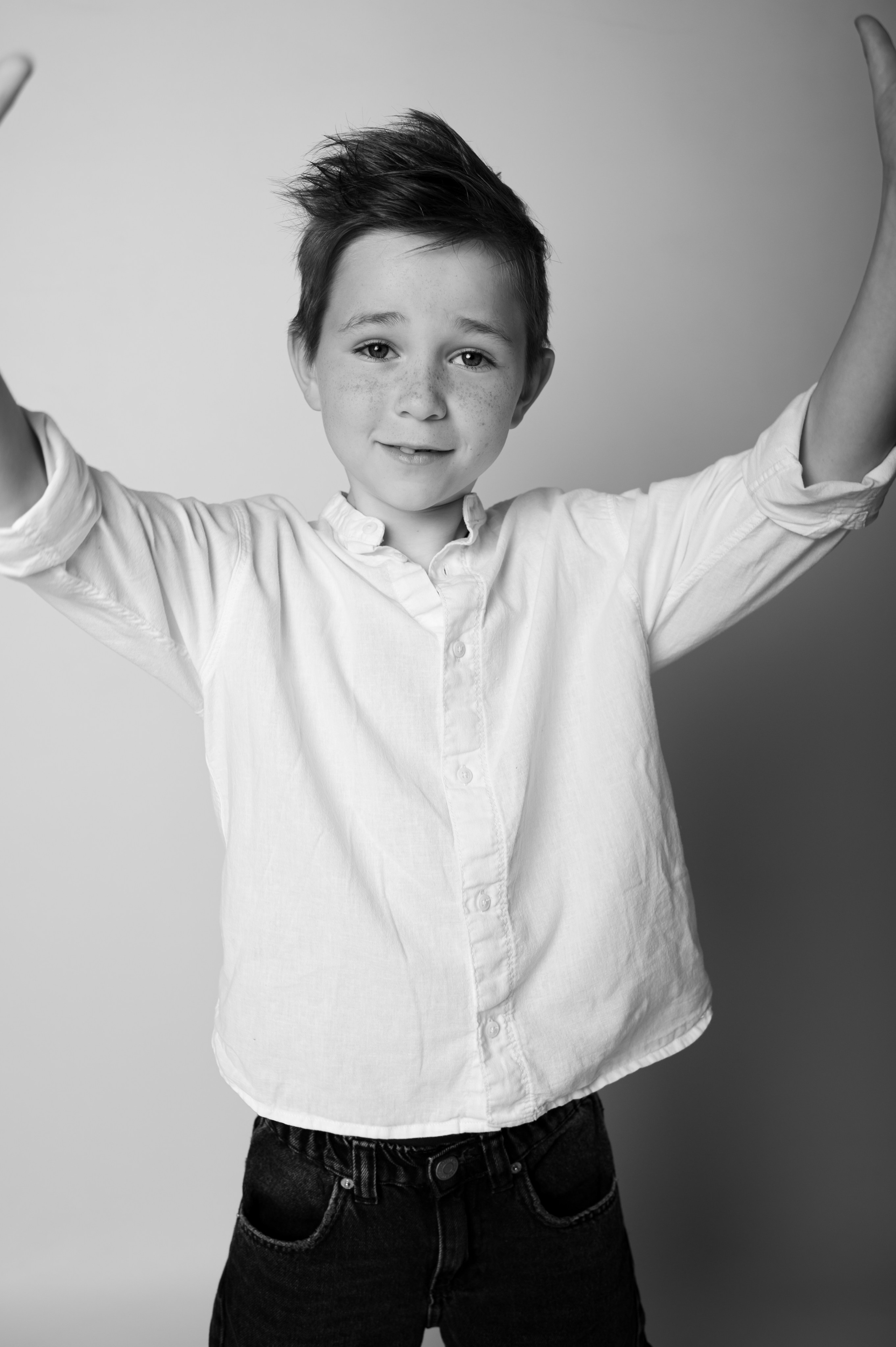 KIDS STUDIO. Family, children, portrait, and event photography in Thessaloniki