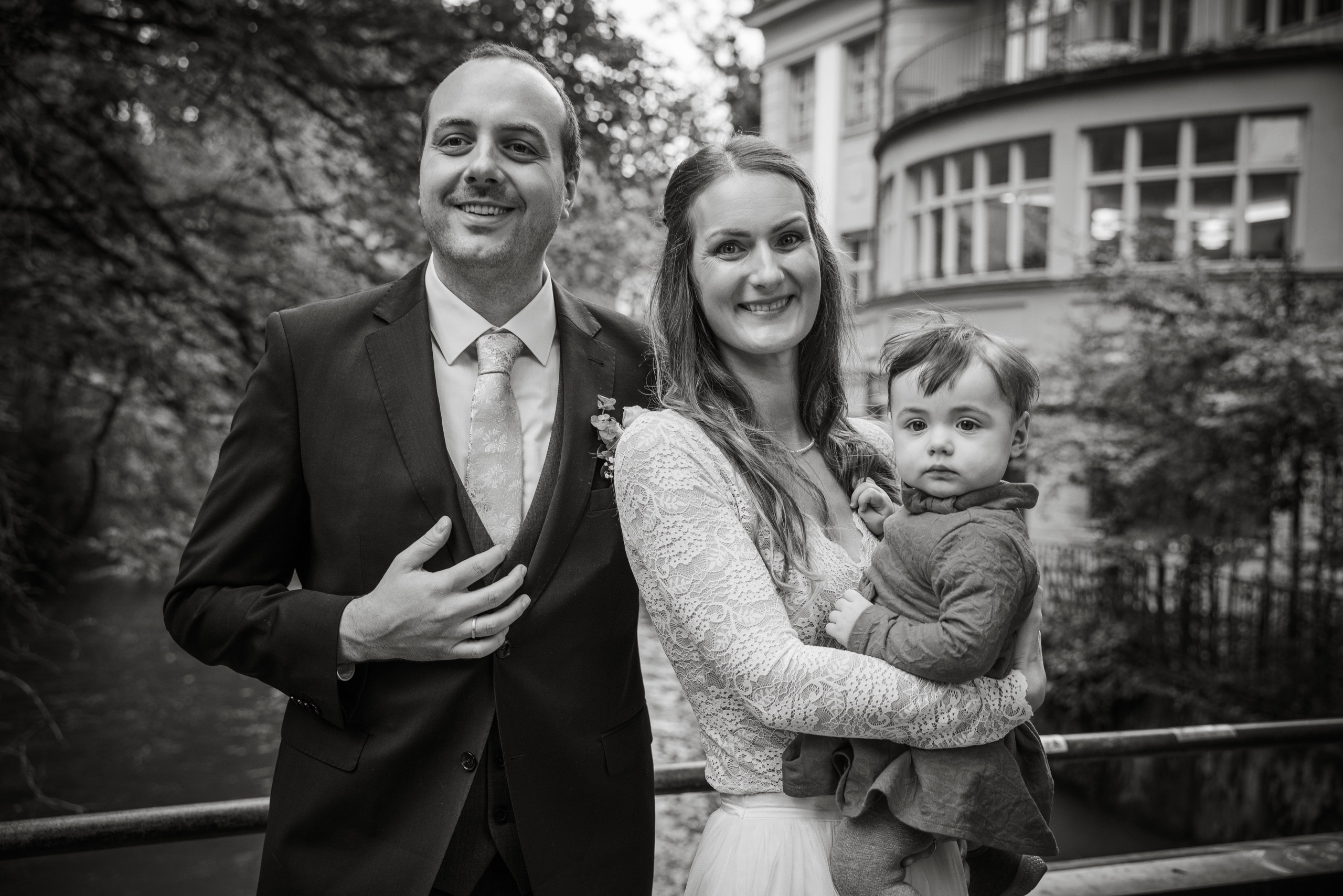 Zeitlose Hochzeit im Standesamt Mandlstraße | München Schwabing. Hochzeitsfotograf München Taufe Familienfotograf Tanja Mauke