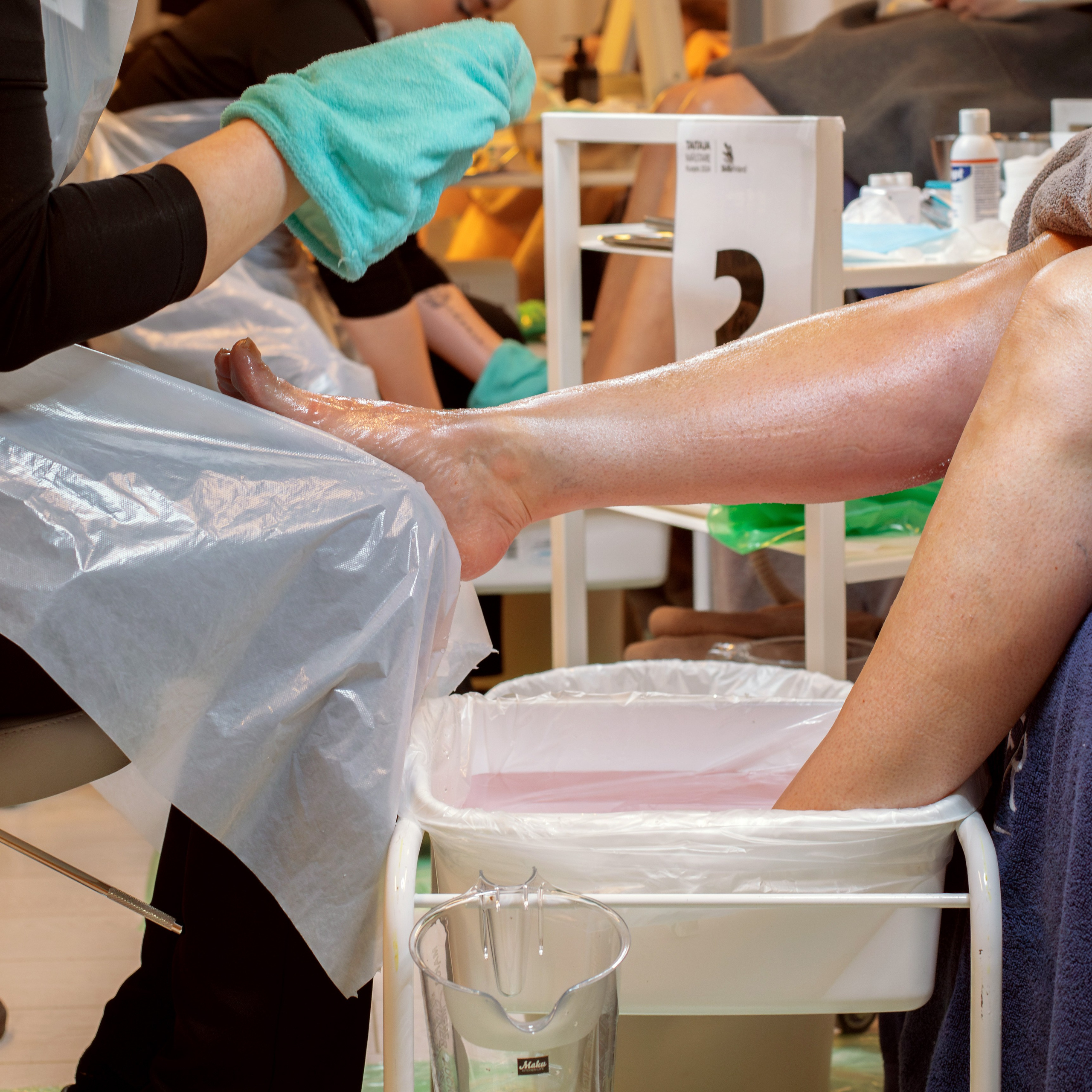 Мастер педикюра. Екатерина Мансур Портретный фотограф в Финляндии (Хельсинки и Уусима)