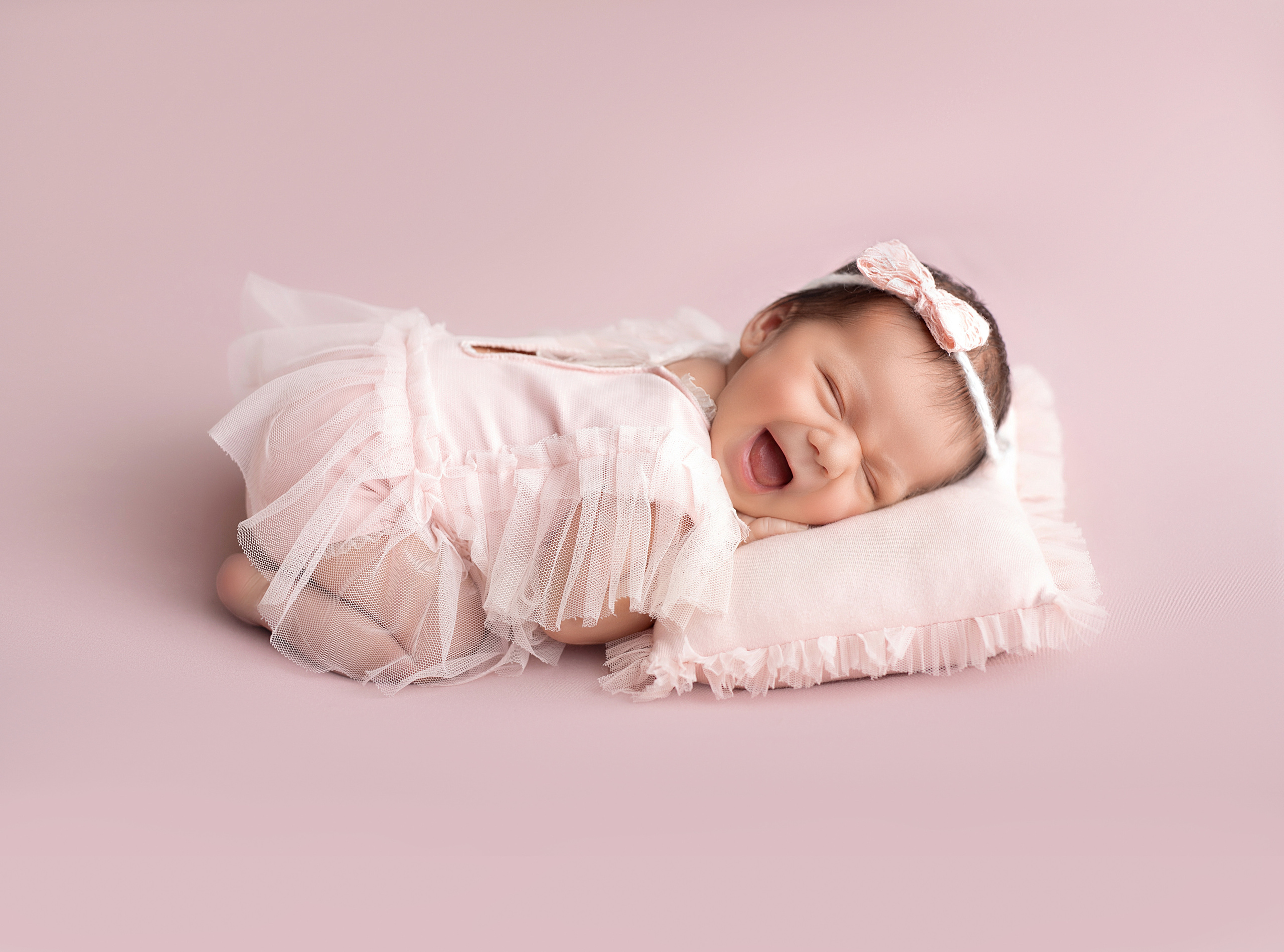 Neugeborene. Neugeborenen & Babyfotografie Marina Buch in Wickede Ruhr NRW