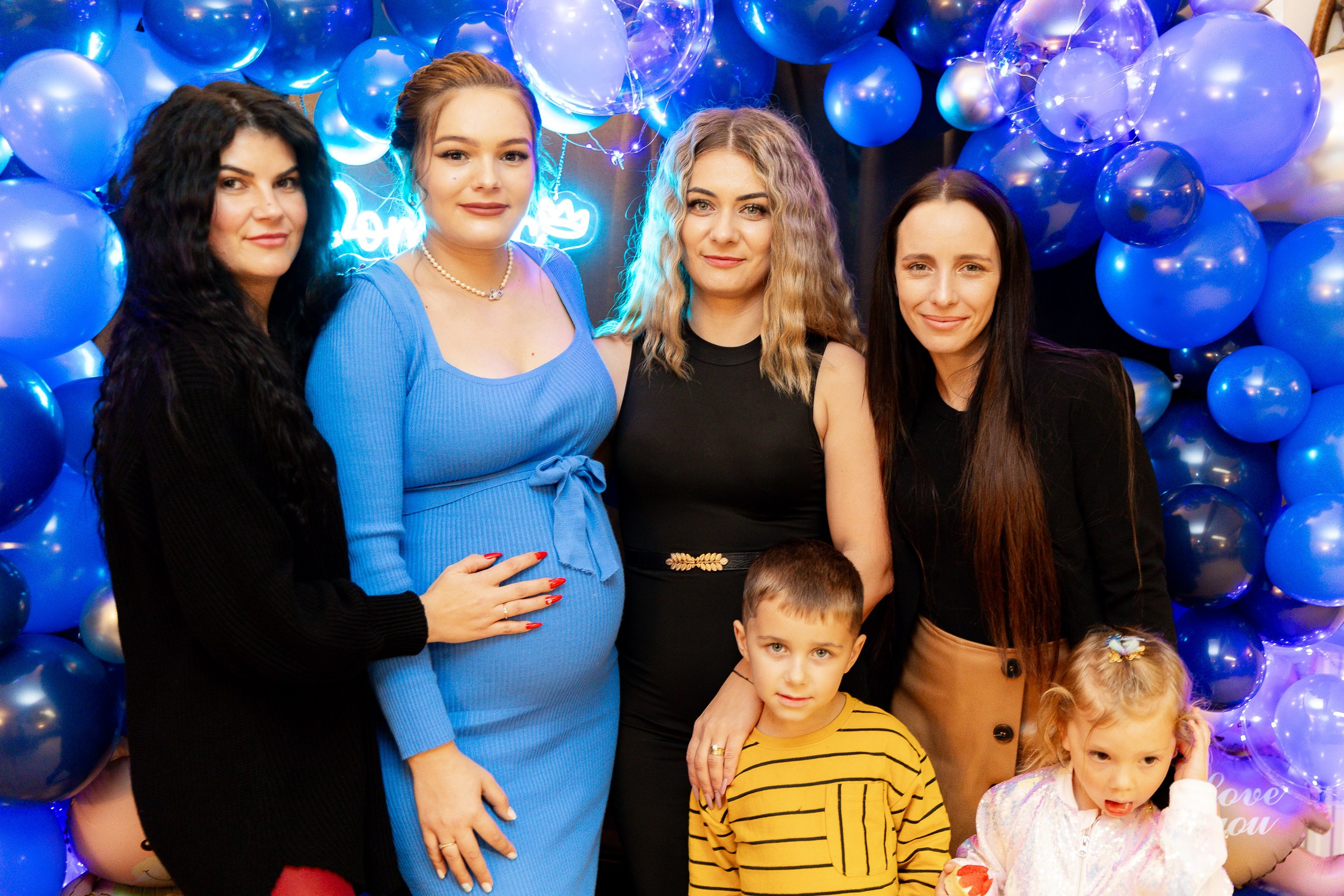 Parties. Https://valphoto.wfolio.pro/