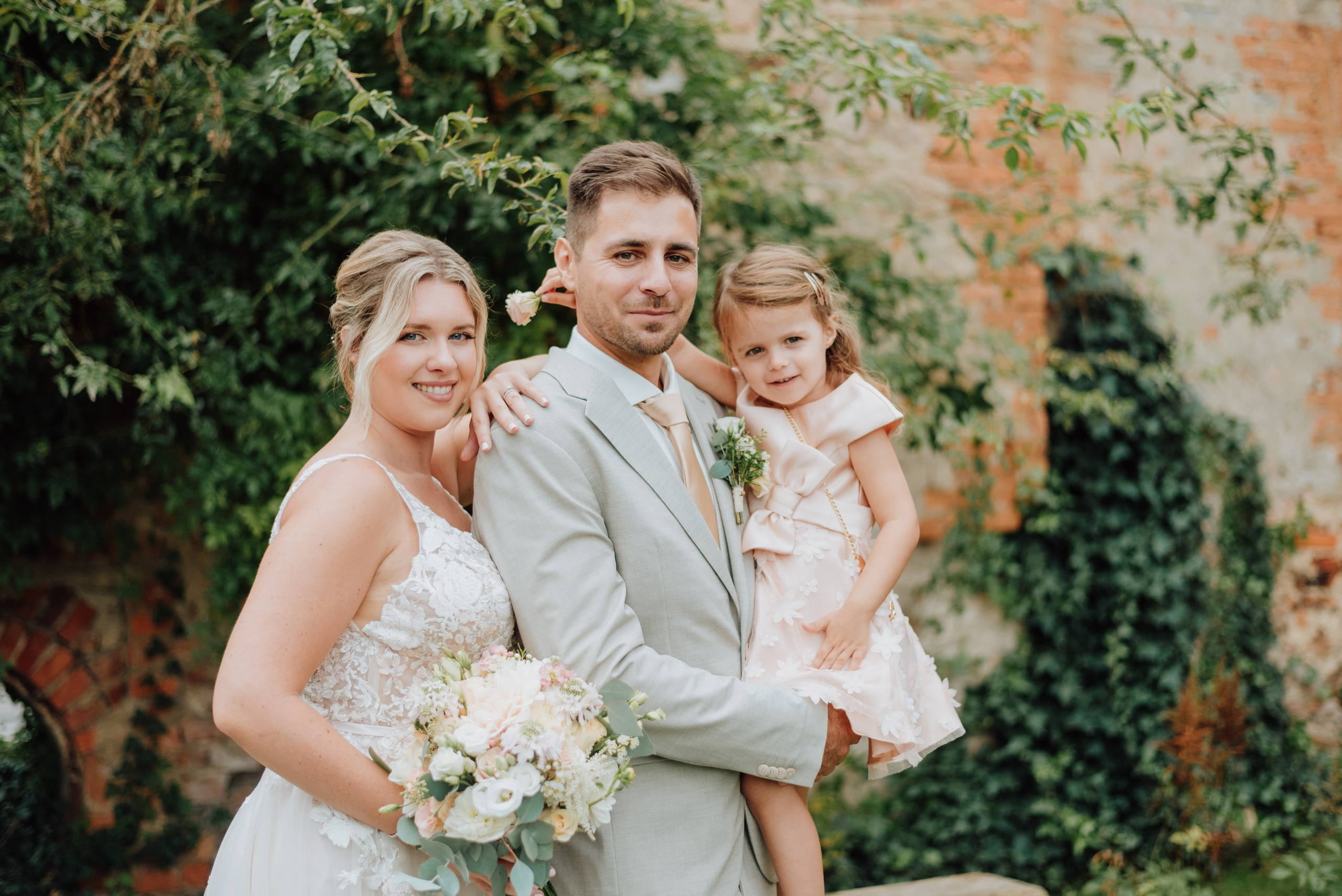 Daniela + Marcel. Lifestyle, wedding and family photographer