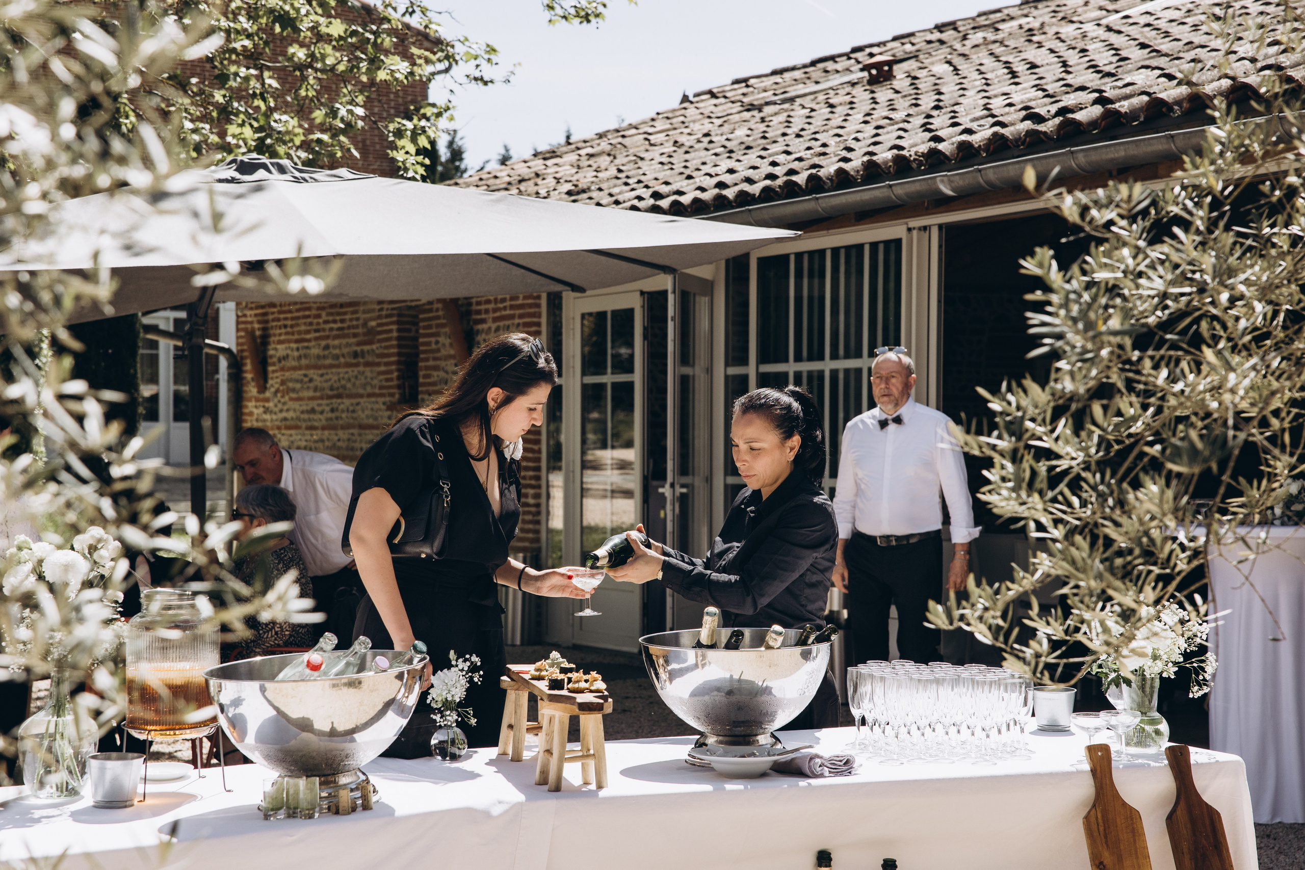 Wedding session in Domaine du T. Eugenie Smirnova — wedding, corporate and lifestyle photographer in Toulouse and Southwest France