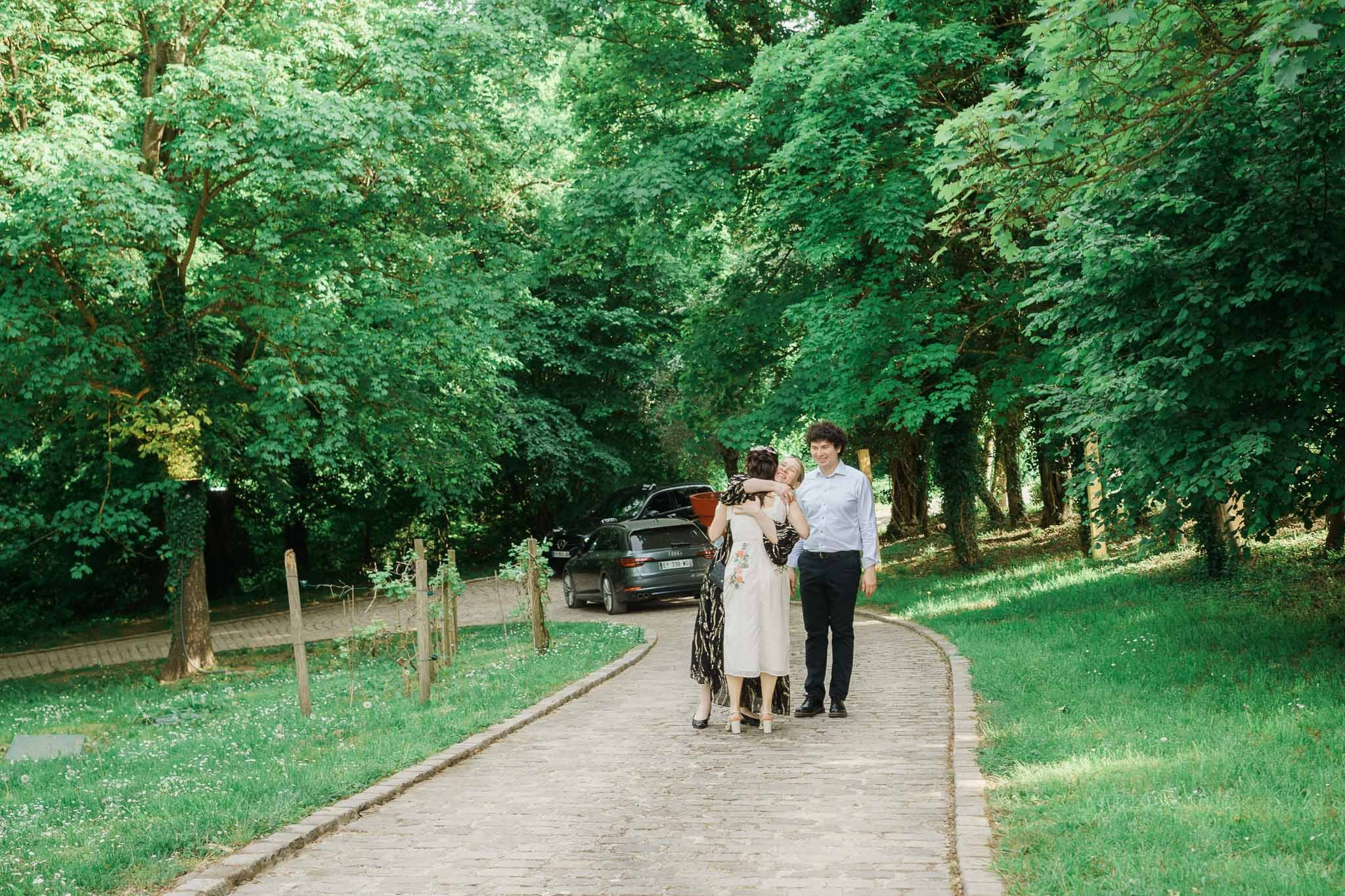K& F, destination wedding photographer in L’Orangerie de l’Orée du Bois, France