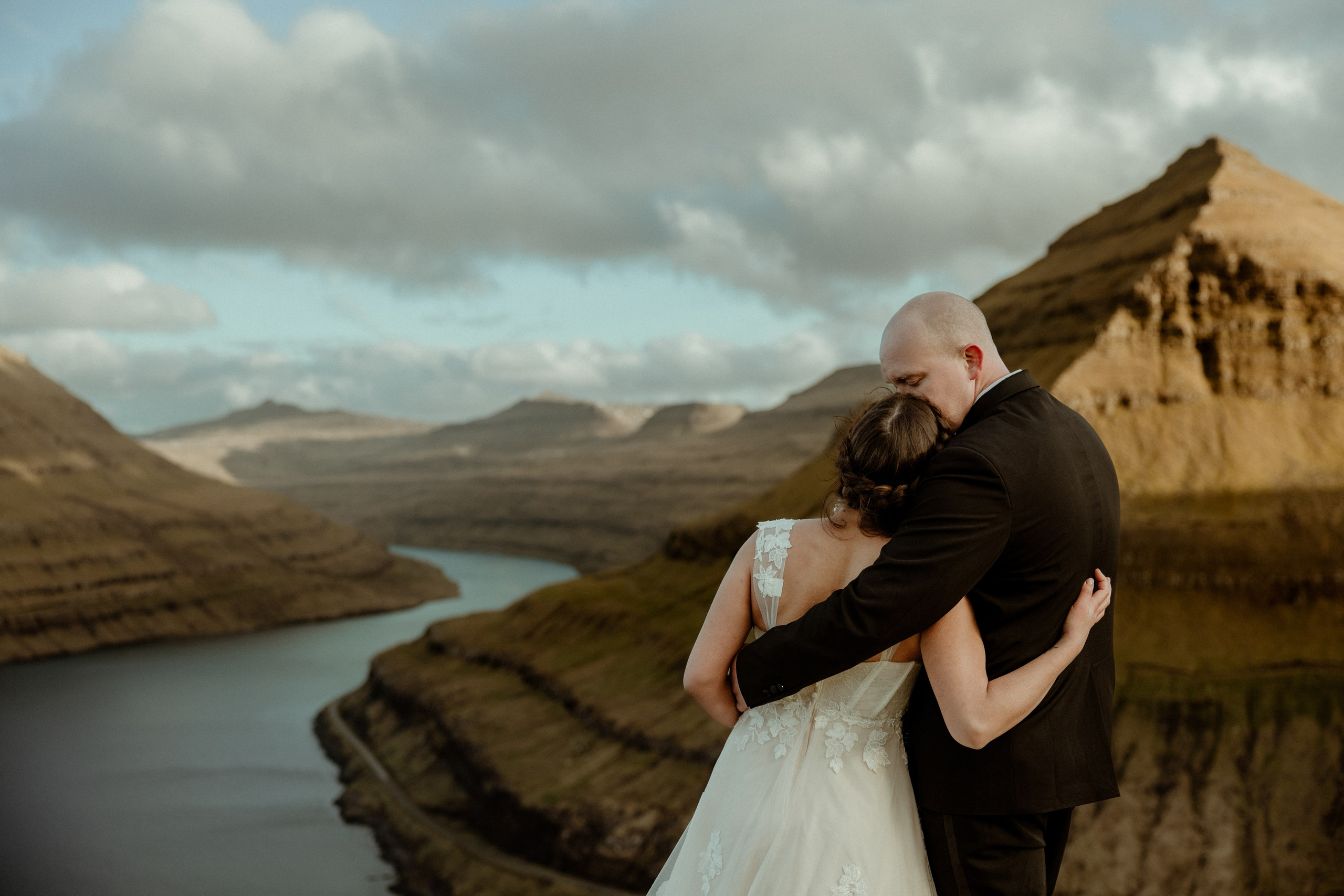Faroe Islands elopement | Adventure wedding in Faroe Islands. Iceland elopement photo and video | Nikolaichik Photo