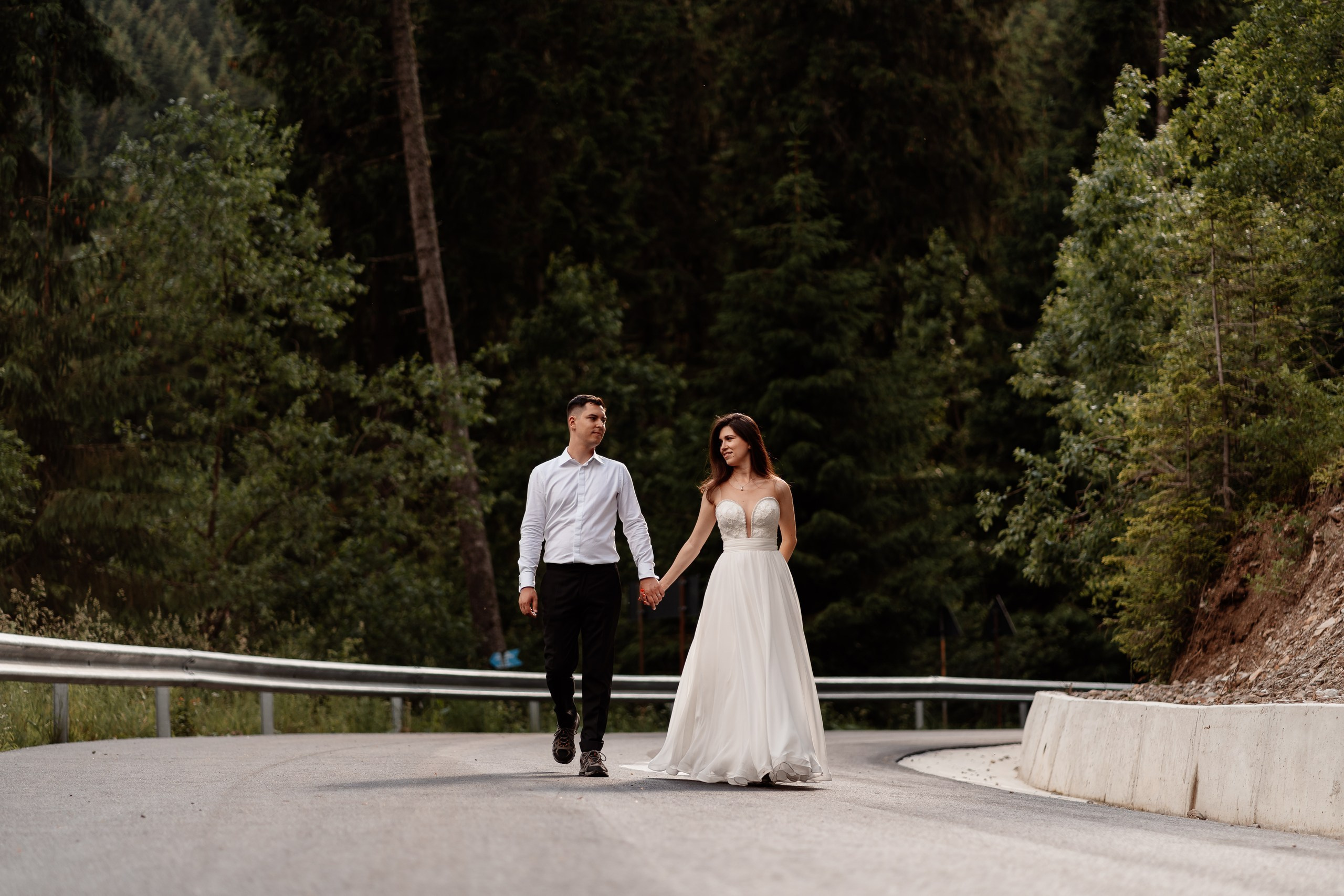 Trash the Dress la Lacul Bolboci  | Mihai Popa Fotograf. Fotograf Nuntă & Botez București - Mihai Popa | Dincolo de oameni, imortalizez emoții!