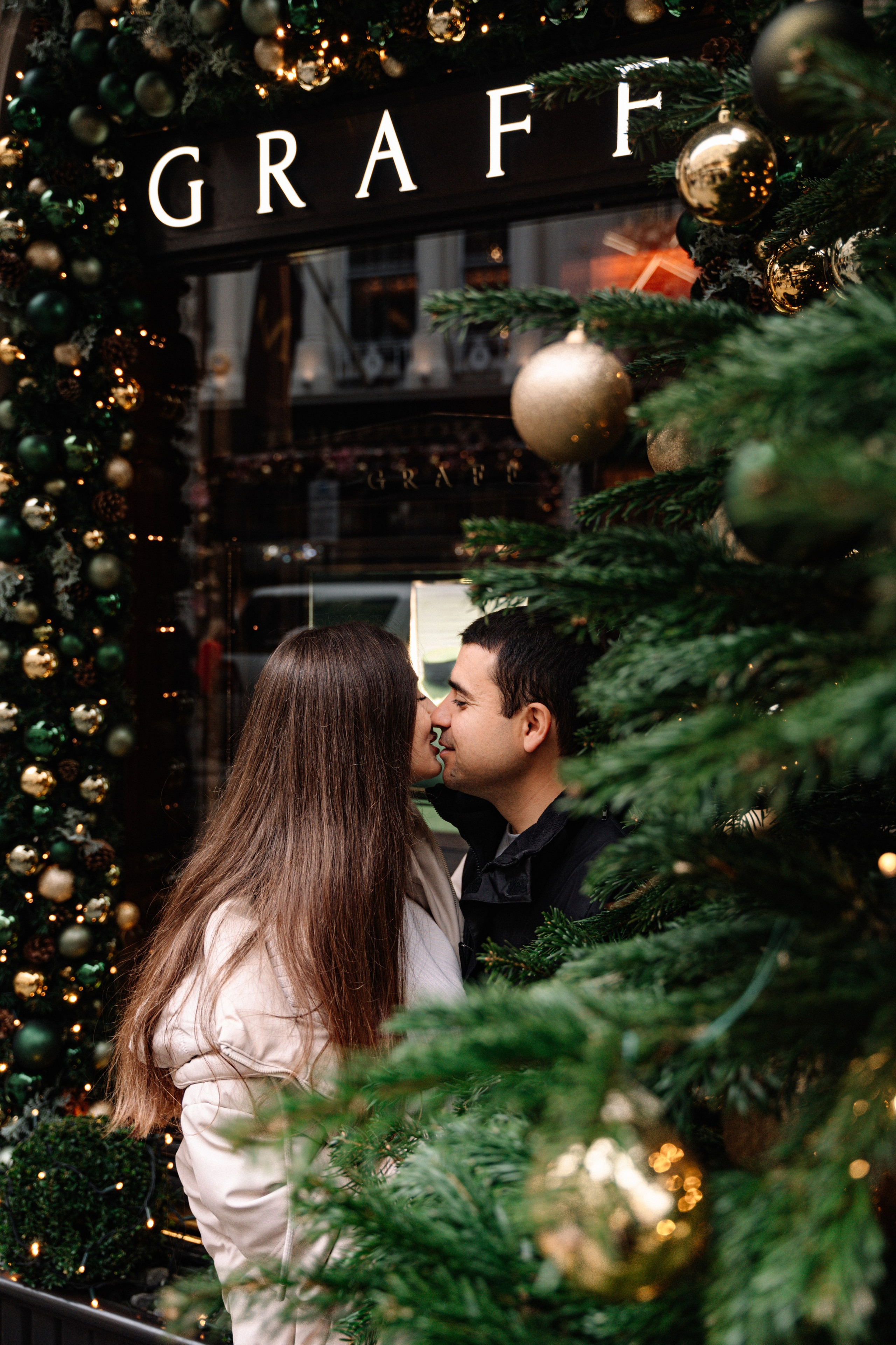 Oleh Aleksandra. Tonya Kyrylenko photographer in London