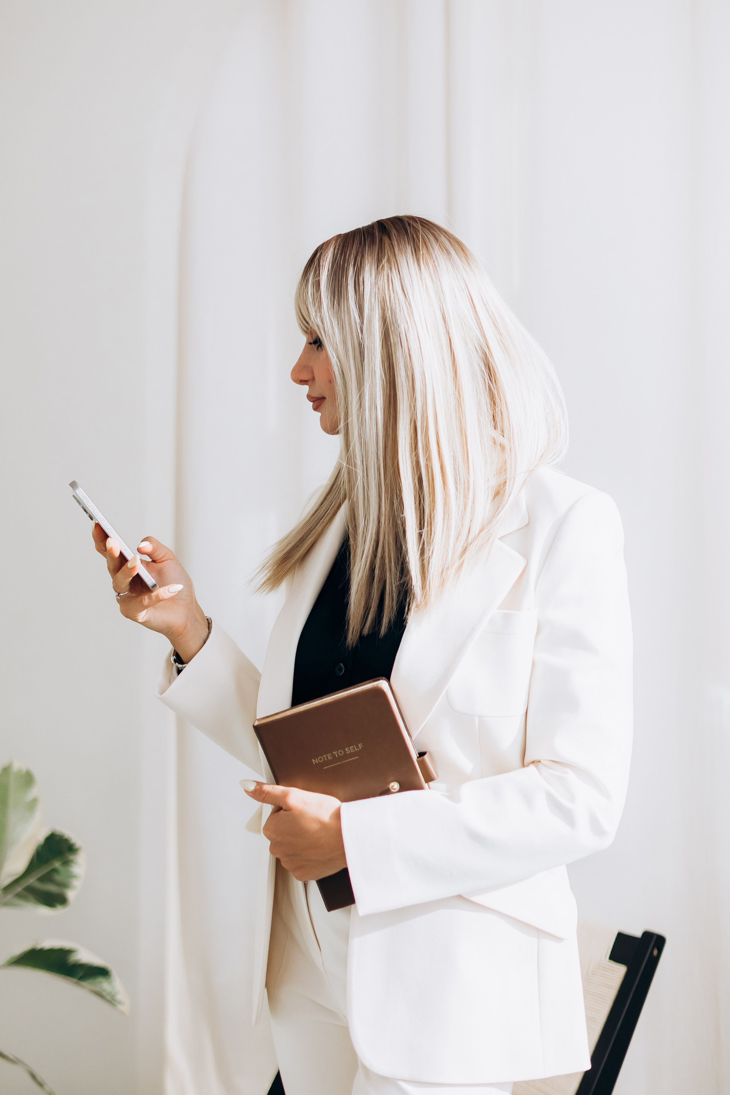 Anastasia (business portrait). Wedding and Family Photograph