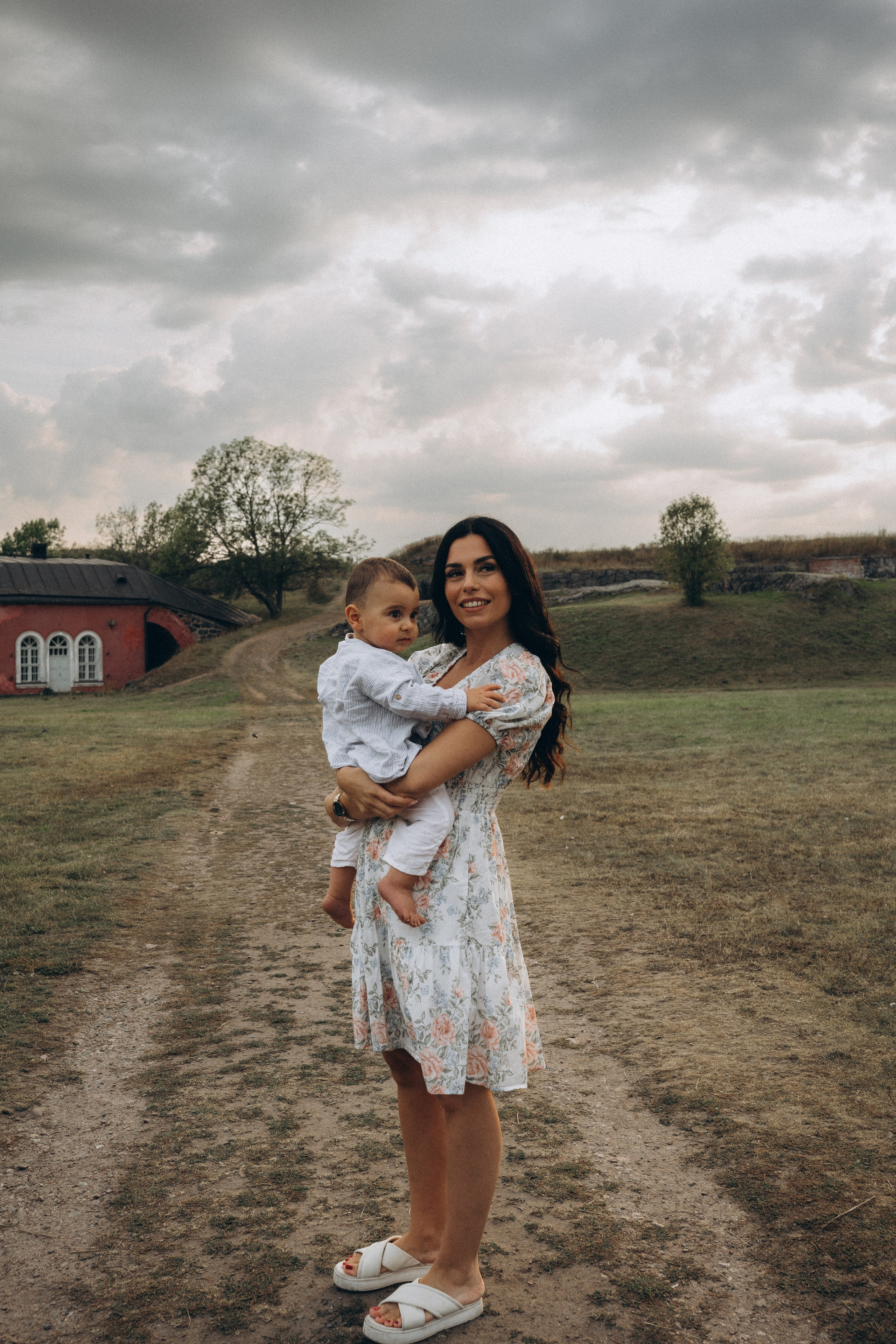 Summer. Wedding and portrait photographer in Helsinki Vickan O