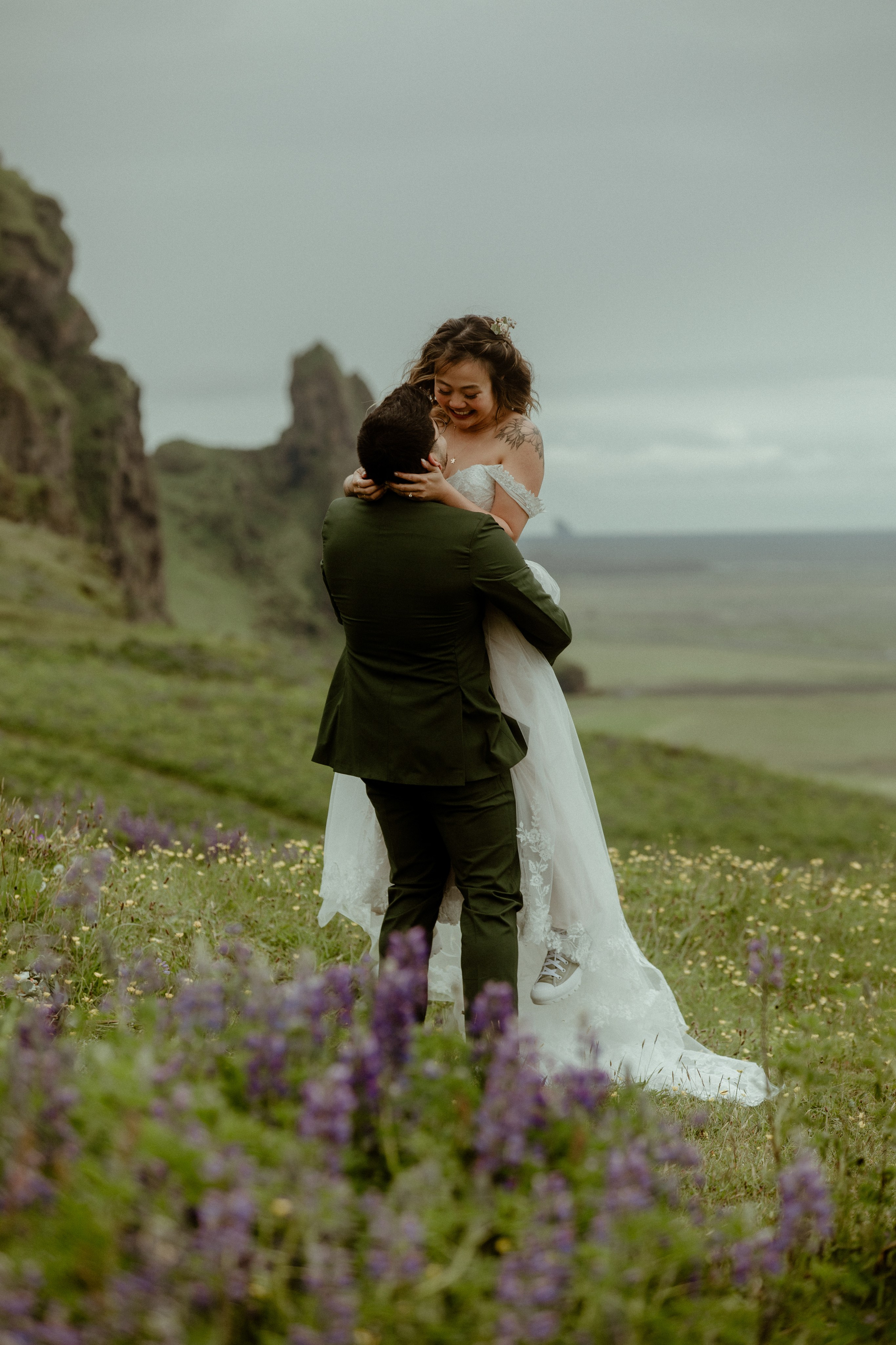 Elopement at Kvernufoss Waterfall. Iceland elopement photo and video | Nikolaichik Photo