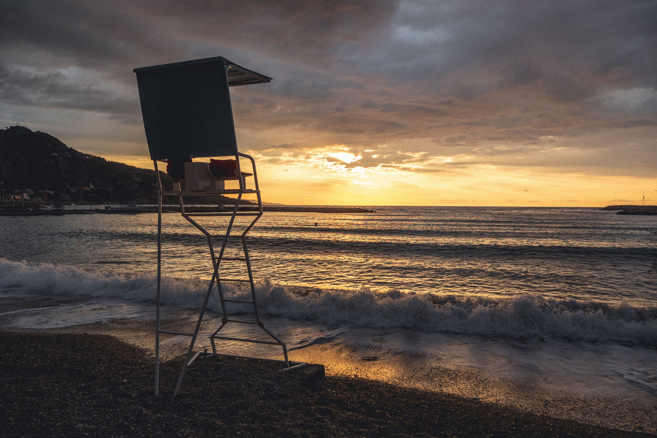 Lever de soleil à Menton. Семейный и детский фотограф на Лазурном Берегу