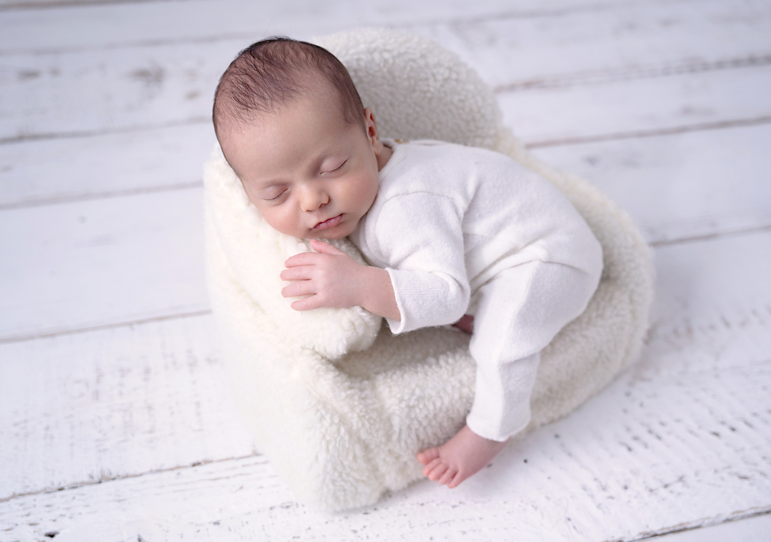 Newborn. Fotograf maternitate, nou-născuți și familie în Cluj-Napoca | Roxana Rusu