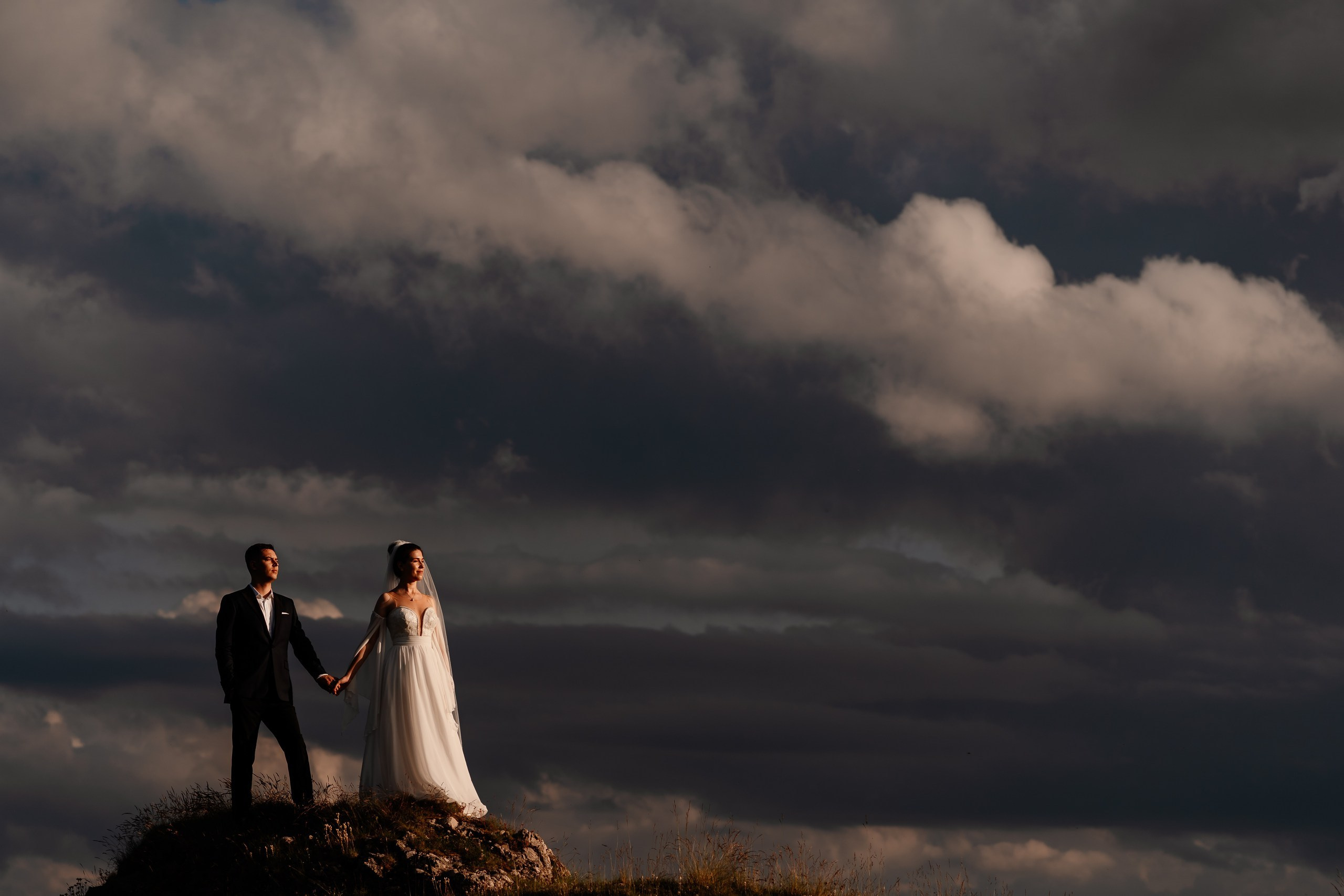 Trash the Dress la Lacul Bolboci  | Mihai Popa Fotograf. Fotograf Nuntă & Botez București - Mihai Popa | Dincolo de oameni, imortalizez emoții!