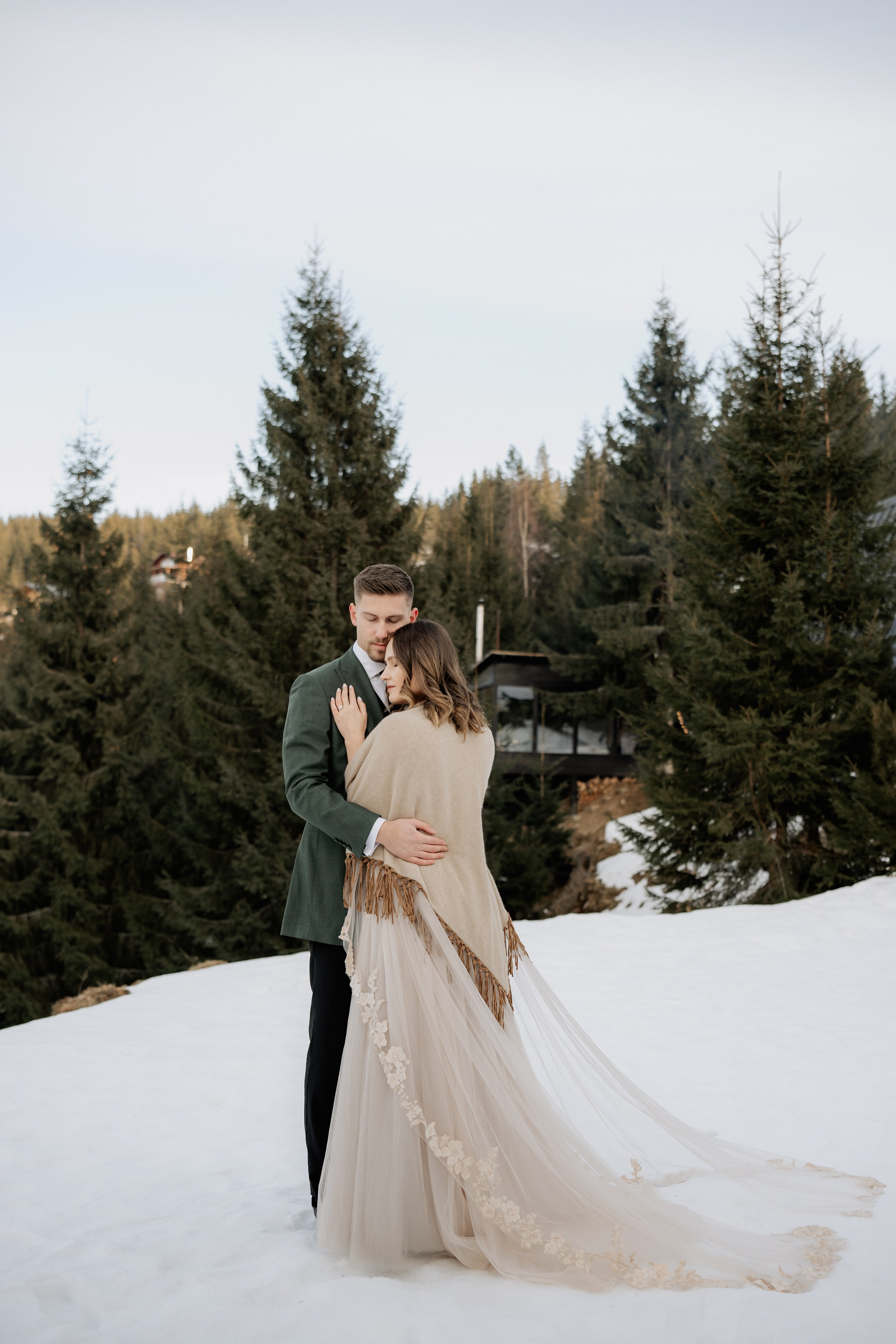Stefania + Alex | Mountain Elopement Wedding. Proud Vision Weddings | Wedding Photography & Film — Servicii profesionale Foto Video Nunta Iasi