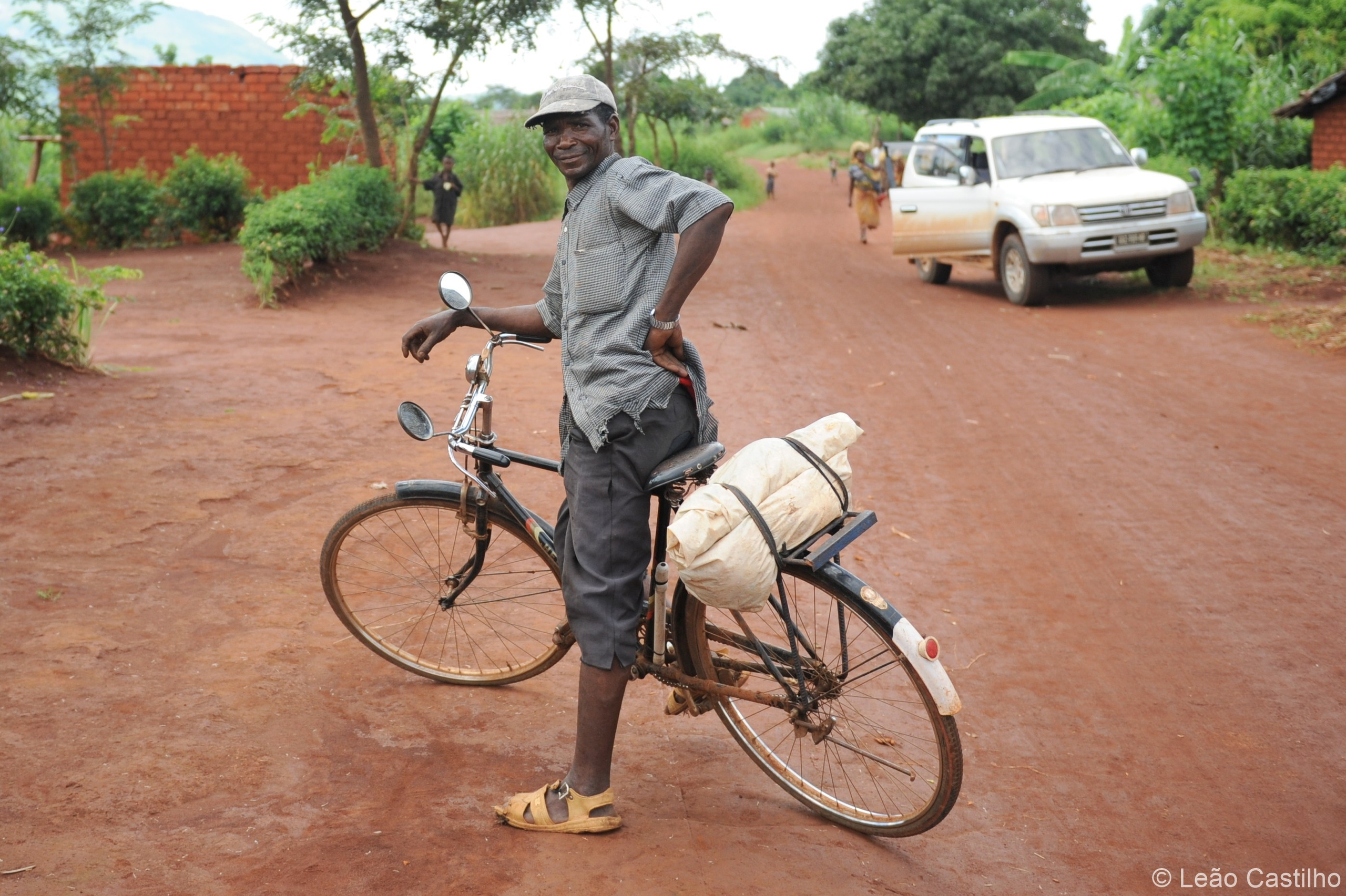 Photos from Mozambique people 1. Simbahalu
