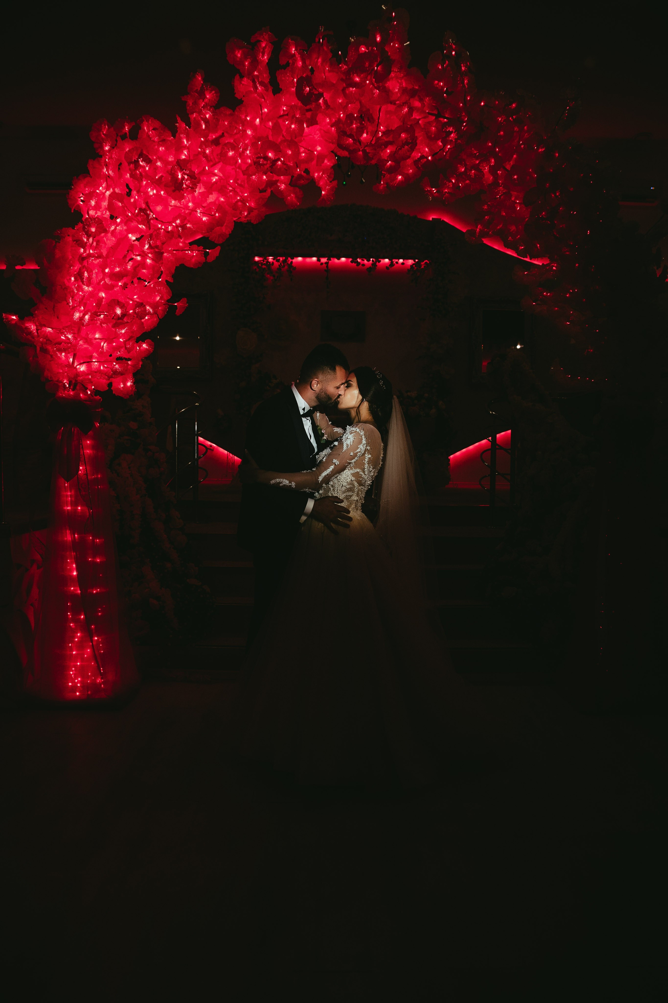 Lucian & Loredana. Fotograf de Nunta Focsani