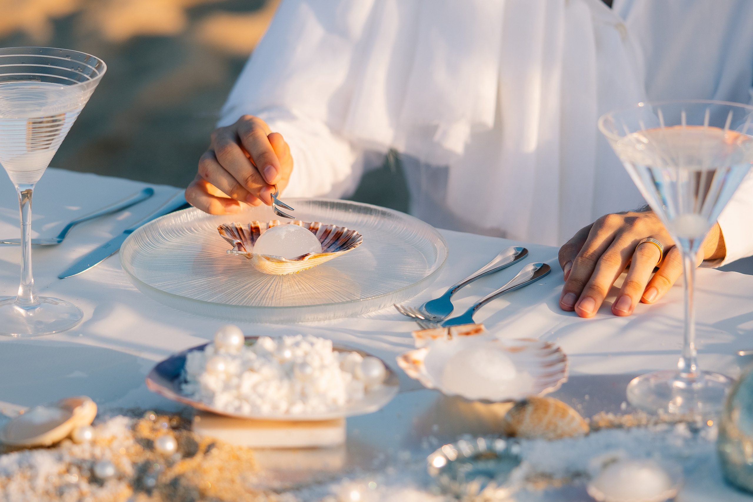 White Ocean Wedding. Maria Sher. Professional photographer from Porto, Portugal