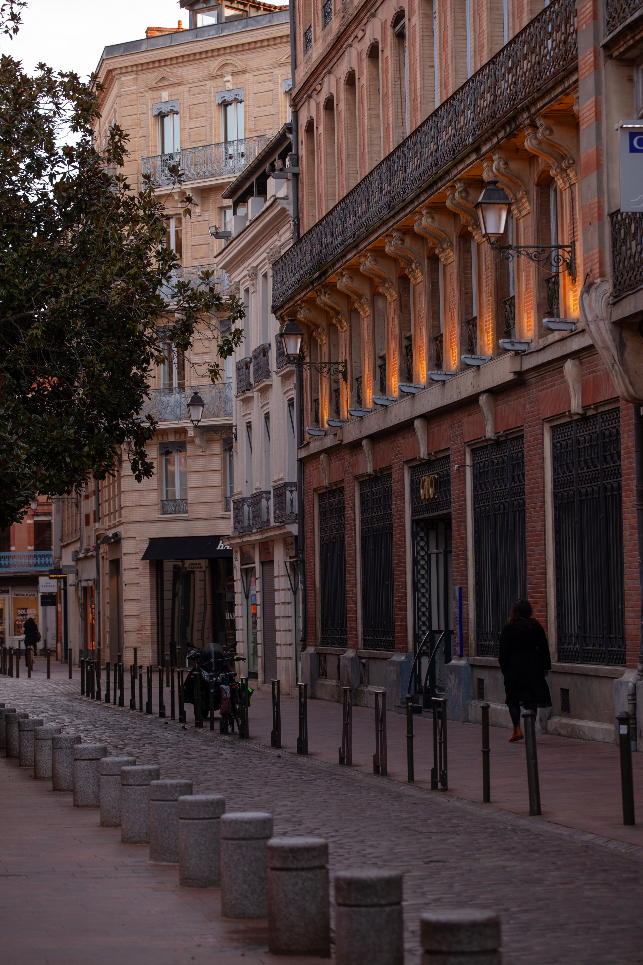 Toulouse. Eugénie Smirnova — Photographe à Toulouse et dans le Sud-Ouest