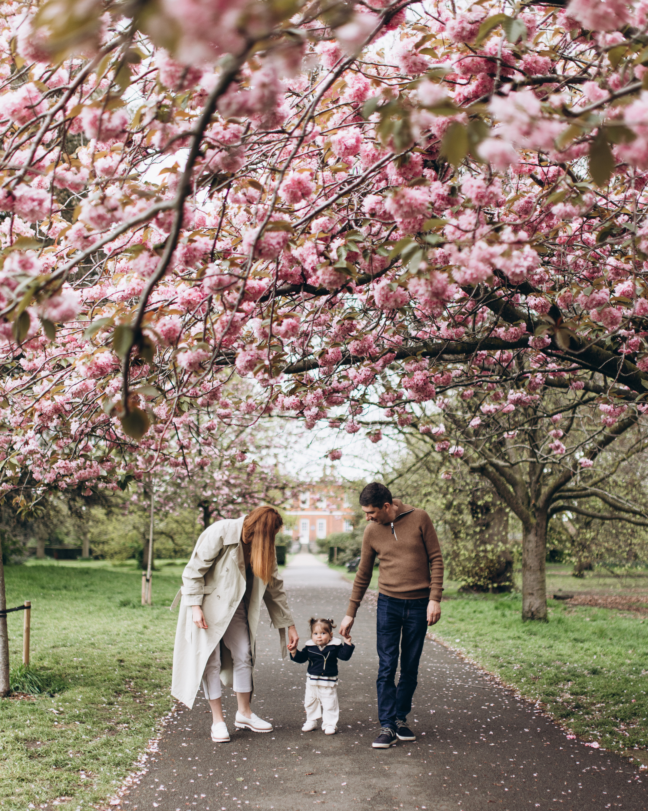 Sofia with parents (Greenwich Park). Anastasia Klink, Photographer in London