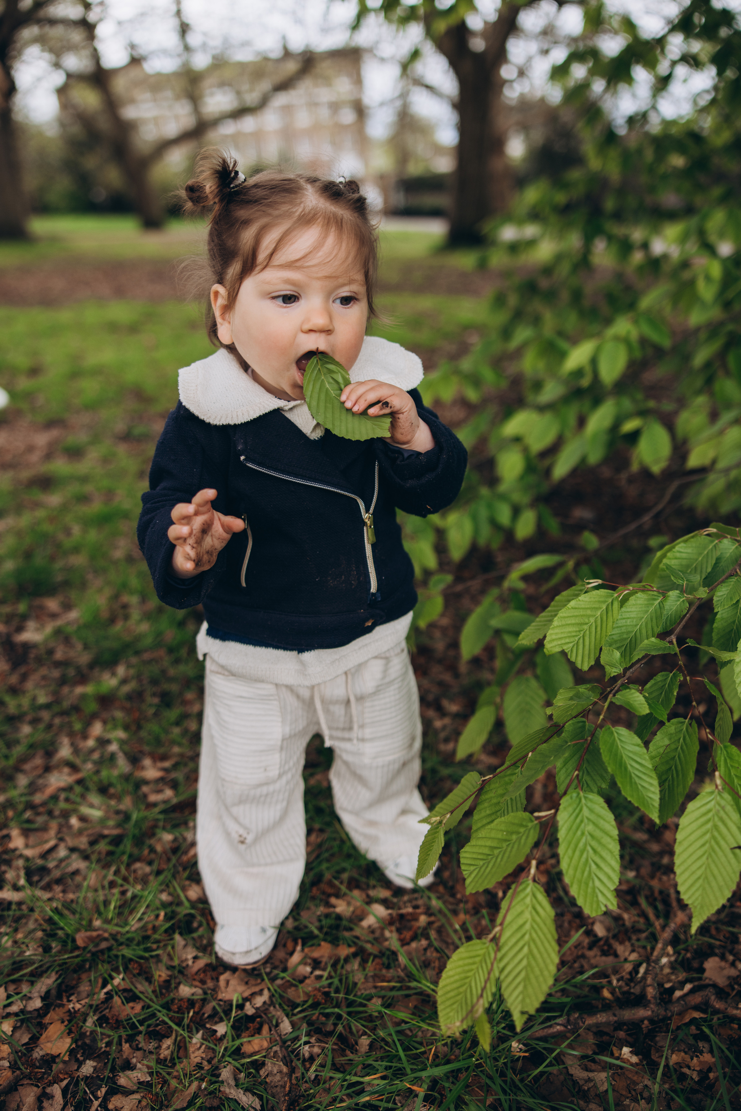 Sofia with parents (Greenwich Park). Anastasia Klink, Photographer in London