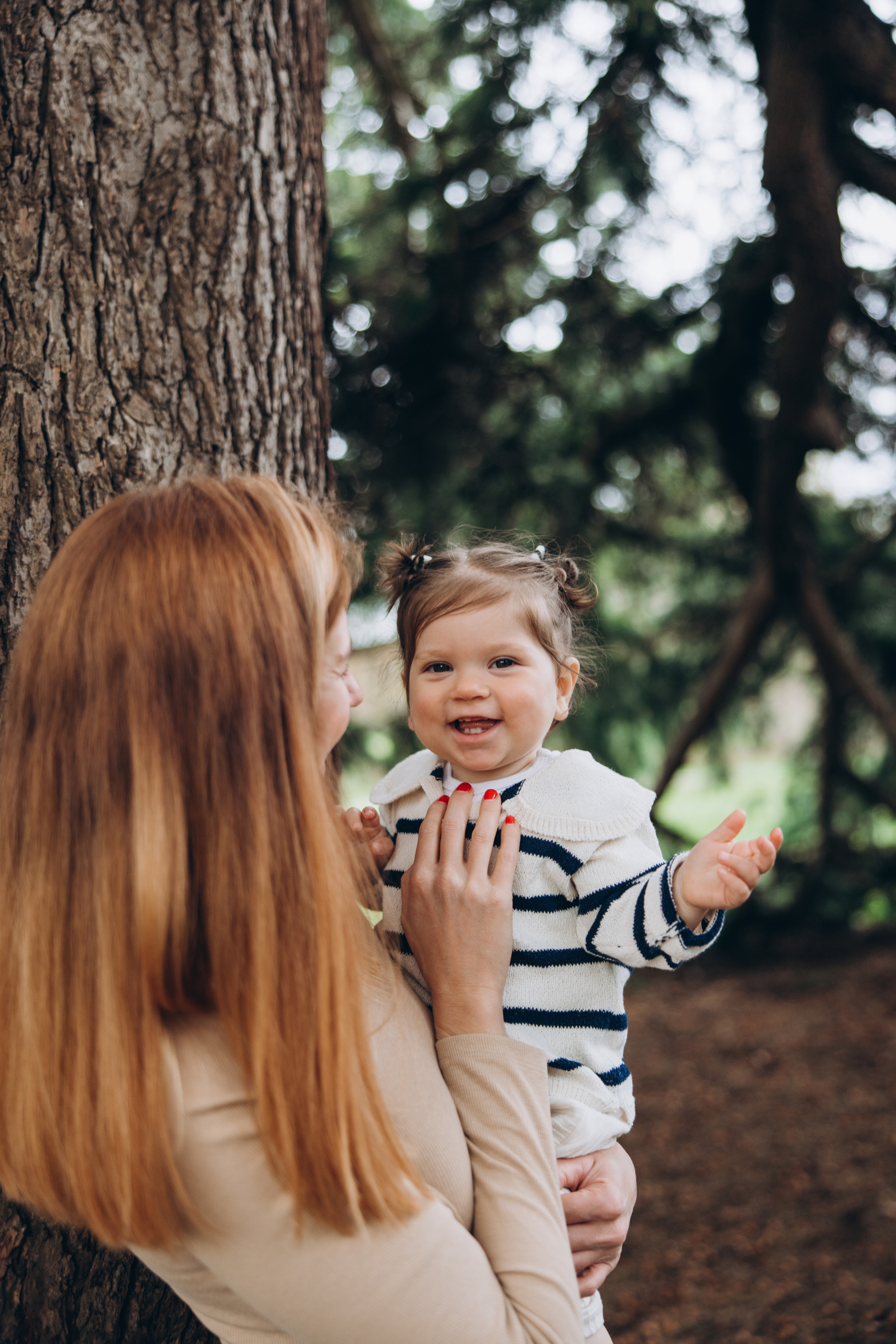 Sofia with parents (Greenwich Park). Anastasia Klink, Photographer in London