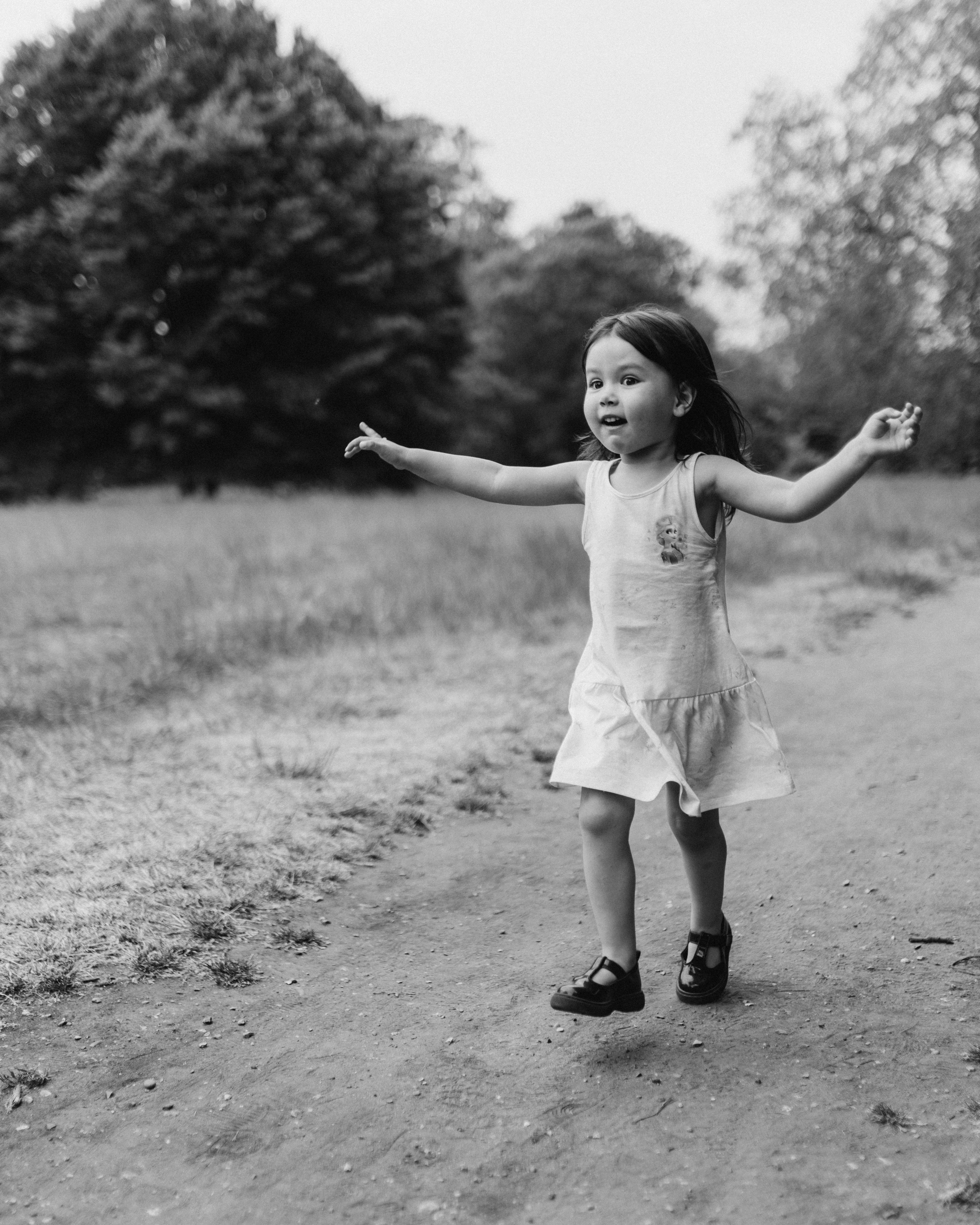 Igor and his family (Hyde Park). Anastasia Klink, Photographer in London