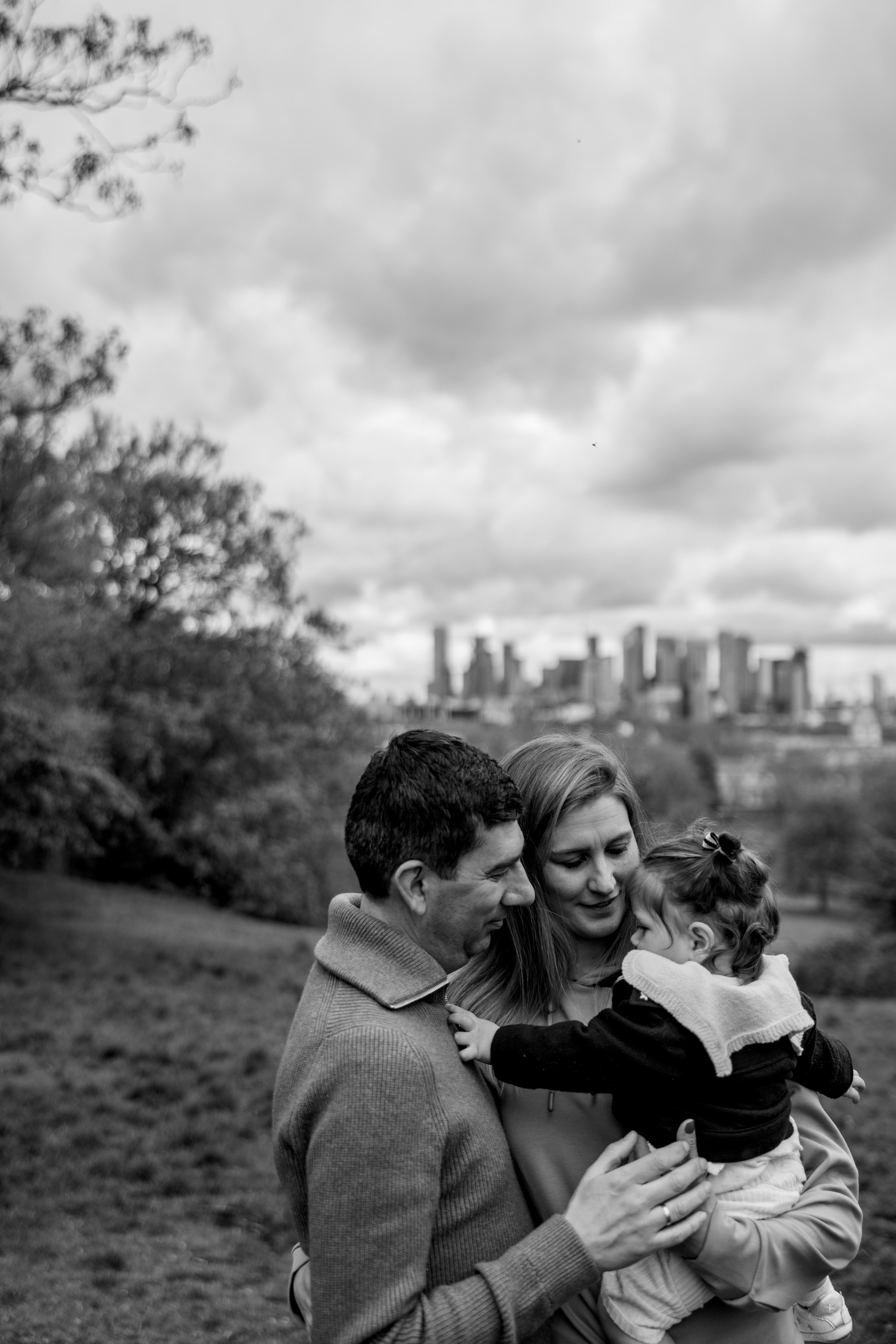 Sofia with parents (Greenwich Park). Anastasia Klink, Photographer in London