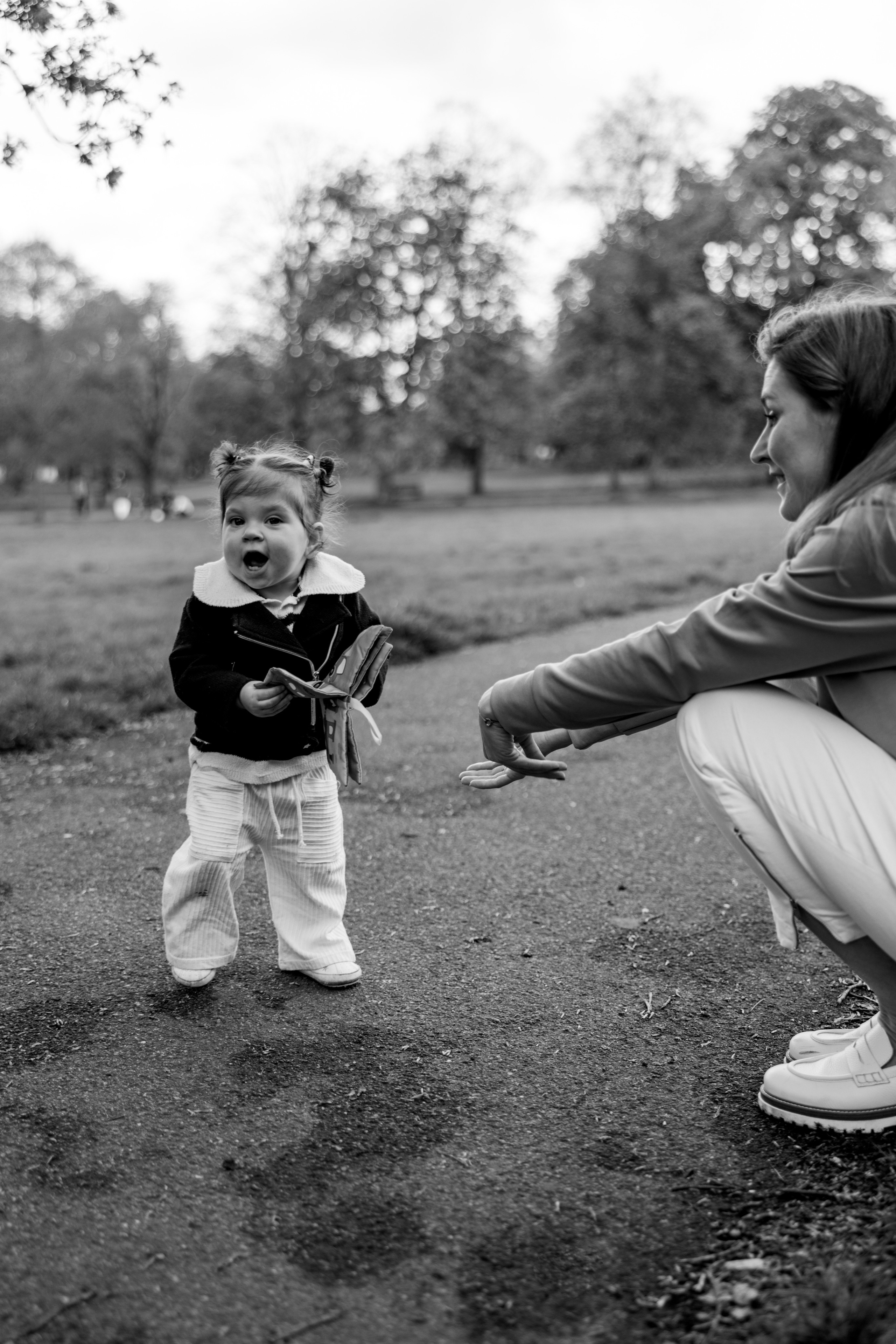 Sofia with parents (Greenwich Park). Anastasia Klink, Photographer in London