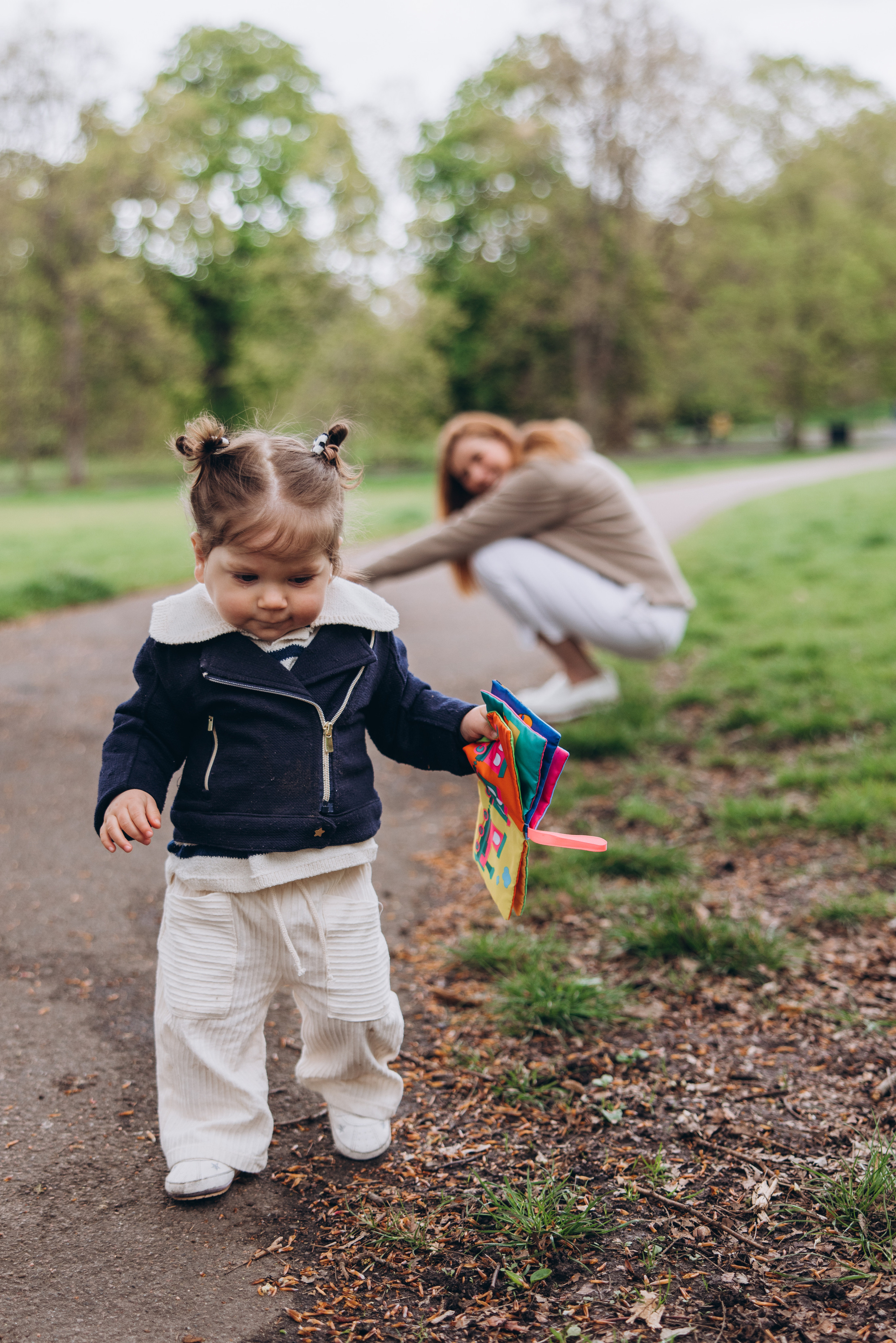 Sofia with parents (Greenwich Park). Anastasia Klink, Photographer in London